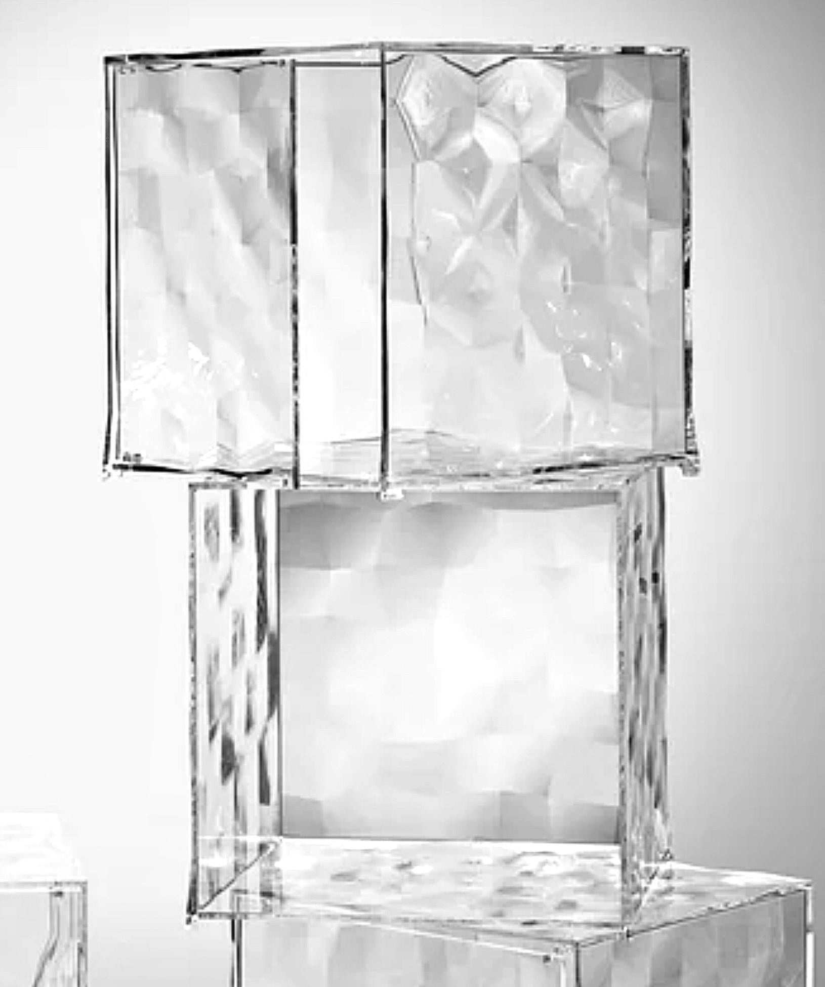 https://a.1stdibscdn.com/kartell-clear-optic-storage-cube-with-door-modular-cabinet-italy-for-sale-picture-10/f_41903/f_451748721750747706825/IMG_6824_master.jpeg