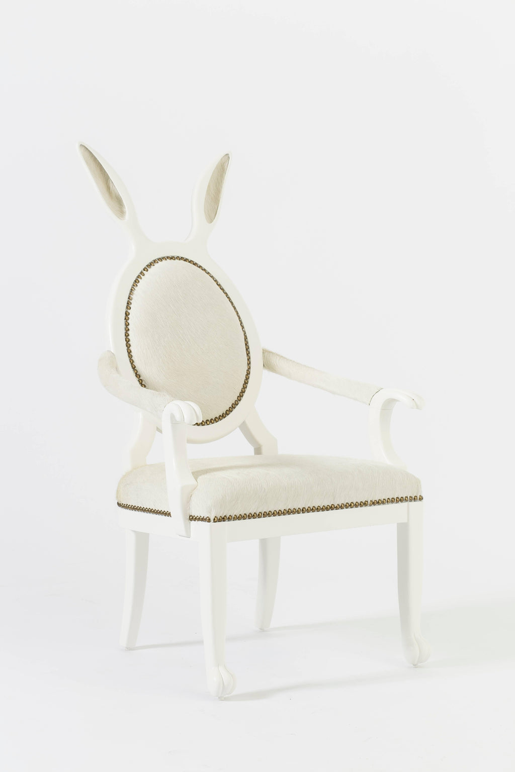 https://a.1stdibscdn.com/21st-century-hybrid-no-2-childrens-armchair-with-bunny-ears-and-white-leather-for-sale-picture-5/f_36601/f_107385531525948494274/IMG_7054_master.jpg