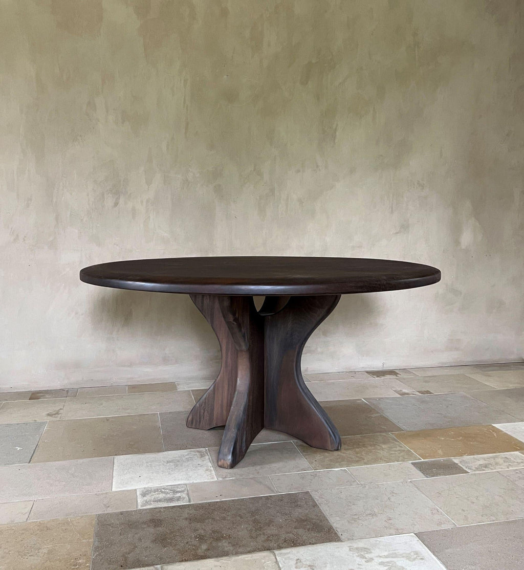https://a.1stdibscdn.com/dani-custom-round-organic-table-for-sale-picture-6/f_20233/f_464611221756493833363/IMG_7092_master.JPG