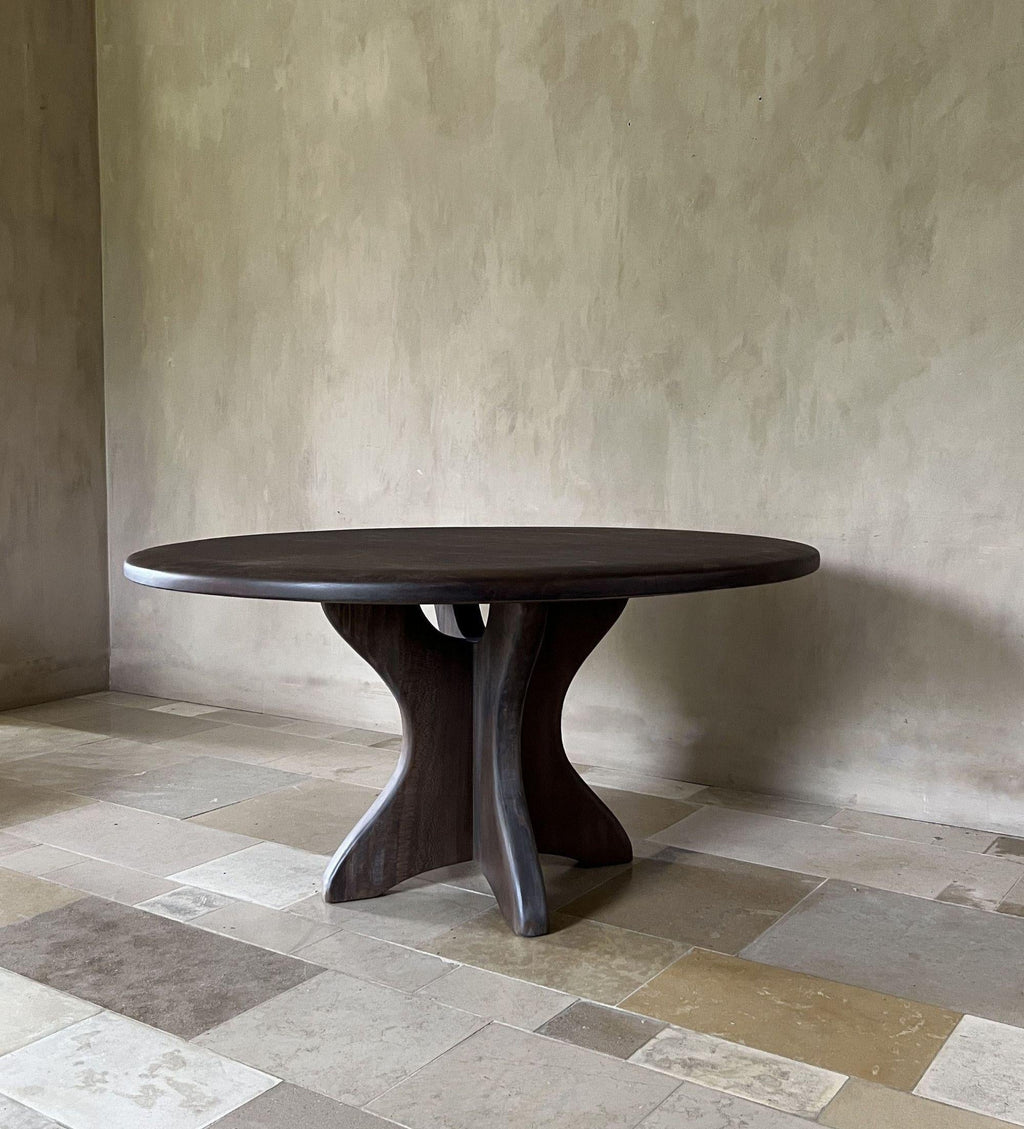https://a.1stdibscdn.com/dani-custom-round-organic-table-for-sale-picture-8/f_20233/f_464611221756493834534/IMG_7096_master.JPG