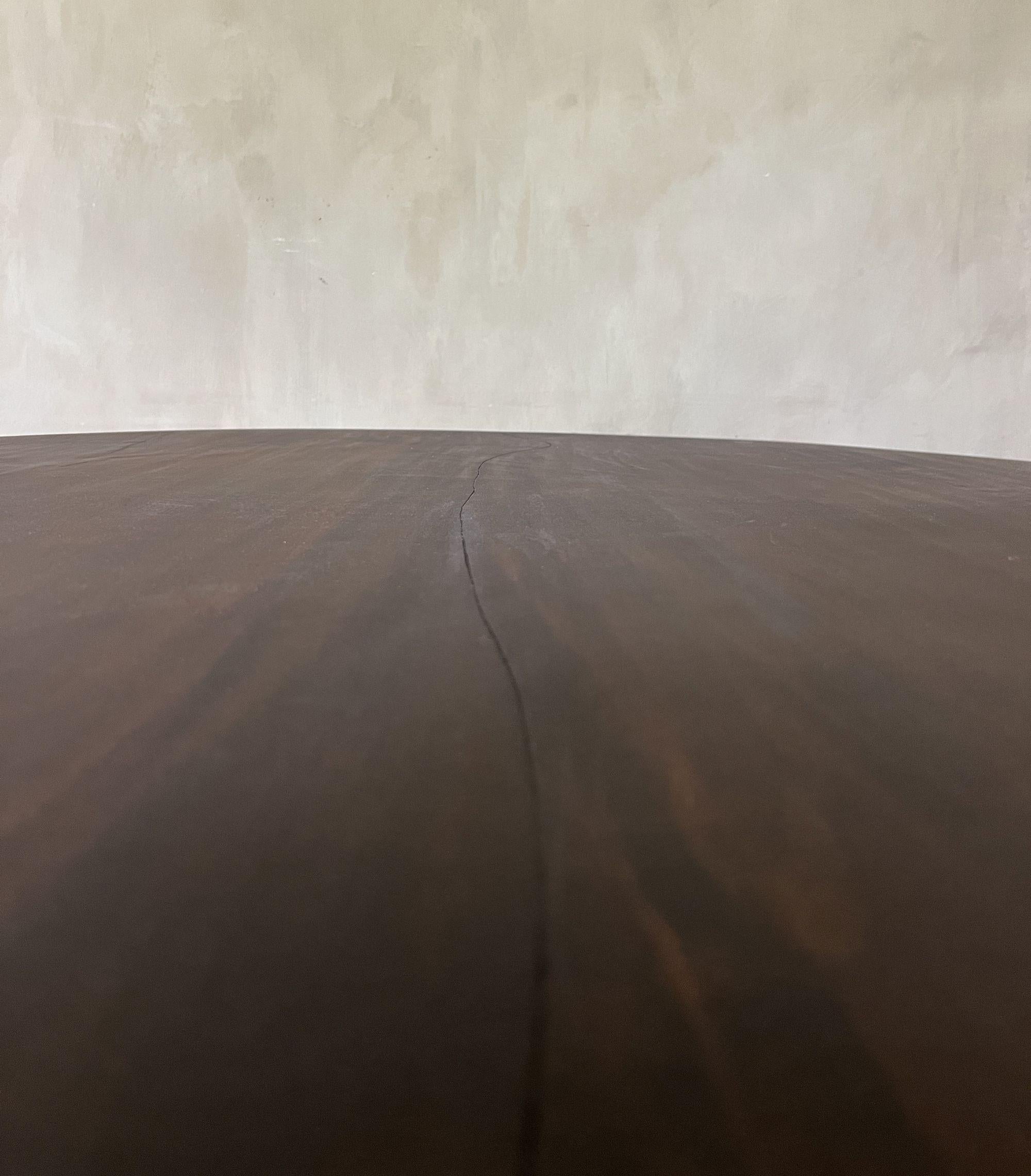 https://a.1stdibscdn.com/dani-custom-round-organic-table-for-sale-picture-12/f_20233/f_464611221756493834429/IMG_7101_master.JPG