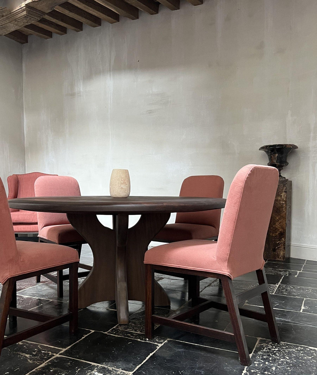 https://a.1stdibscdn.com/dani-custom-round-organic-table-for-sale-picture-14/f_20233/f_464611221756493835189/IMG_7135_master.JPG
