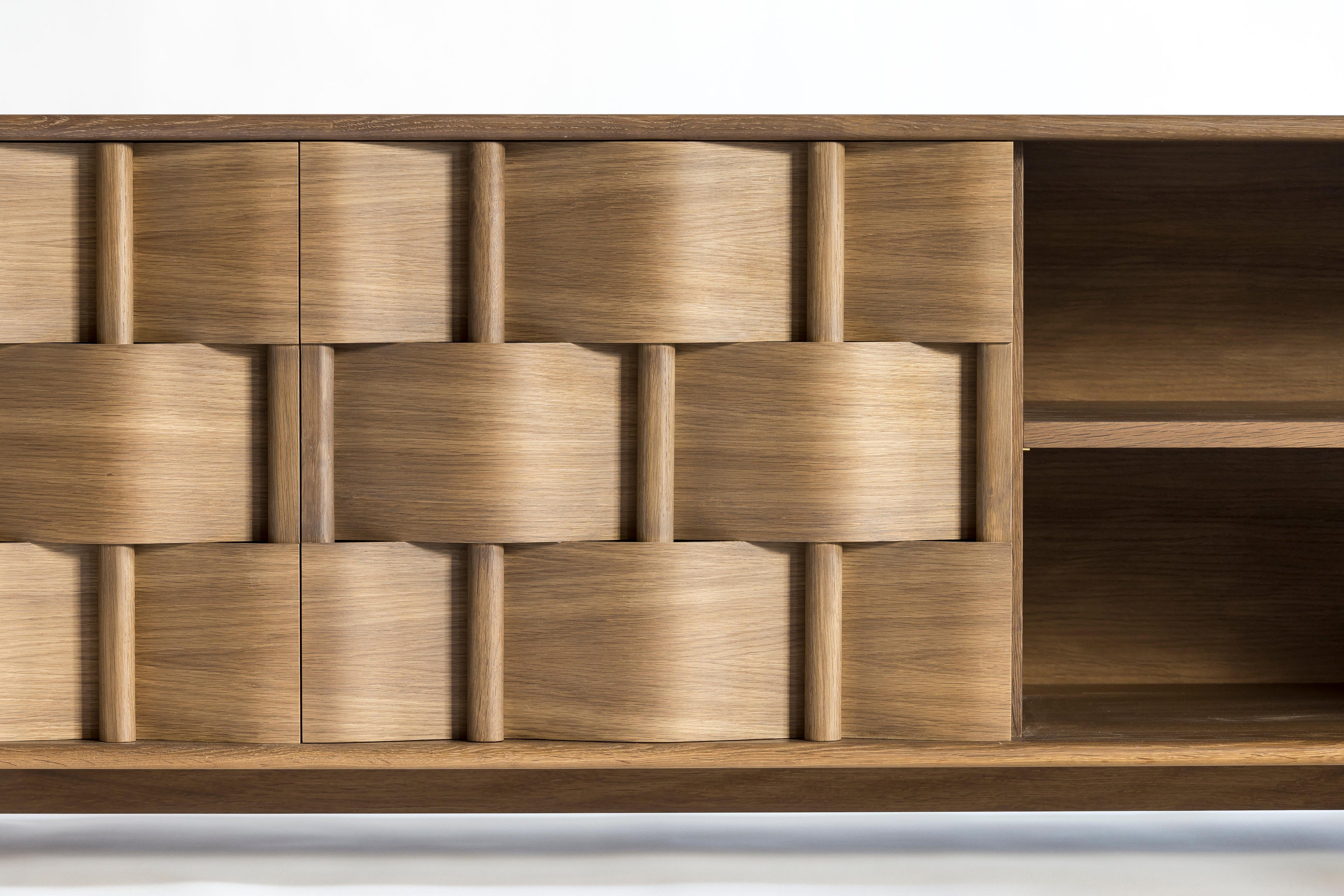https://a.1stdibscdn.com/weave-196-credenza-from-ringvide-smoked-oak-wood-natural-oil-scandinavian-for-sale-picture-10/f_32901/f_344304421706270696447/IMG_7167_master.jpg