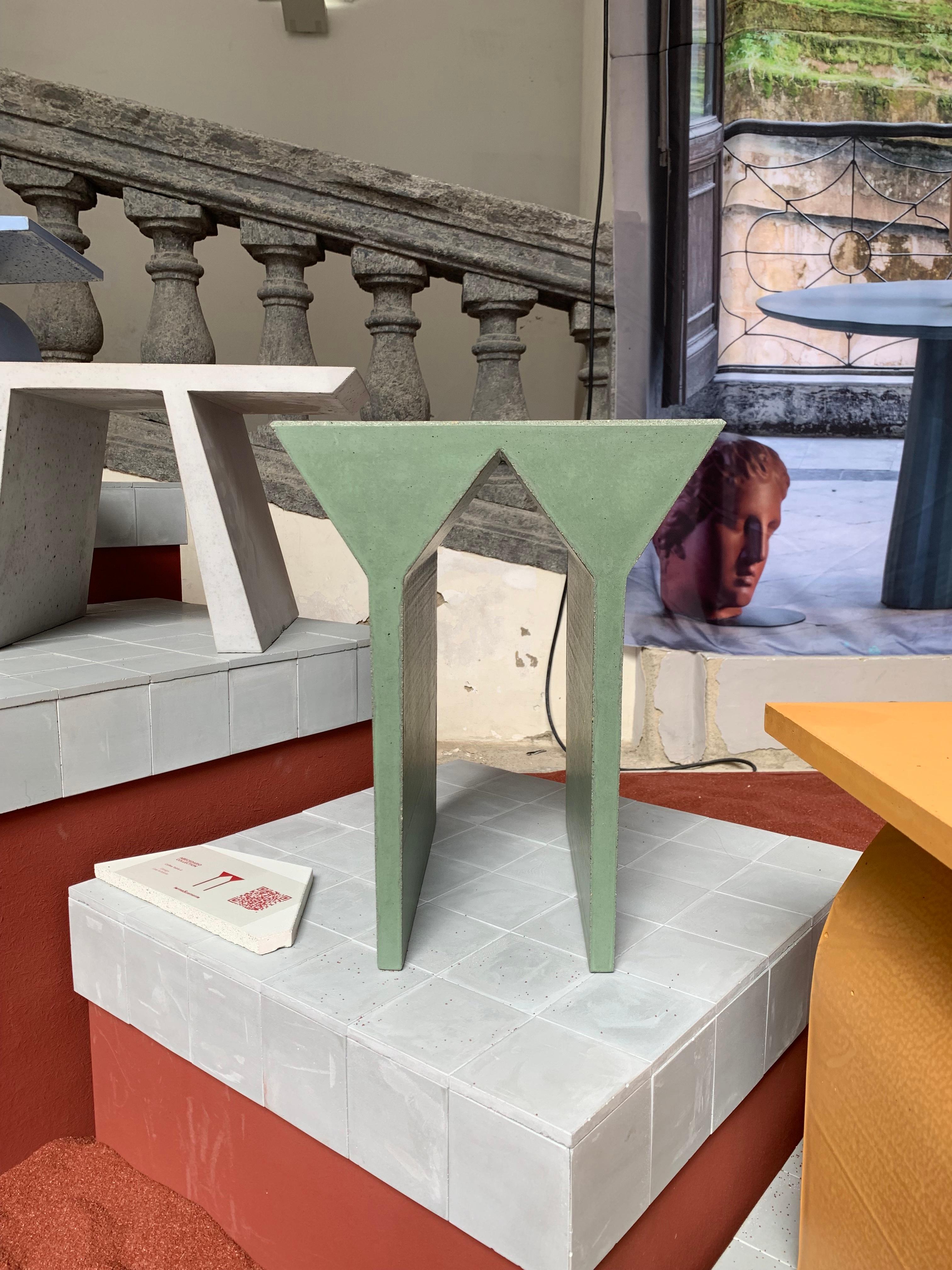 https://a.1stdibscdn.com/concrete-side-table-g-abecedario-collection-green-color-by-formacemento-for-sale-picture-4/f_38941/f_323945121674579027383/IMG_7315_3_master.jpeg