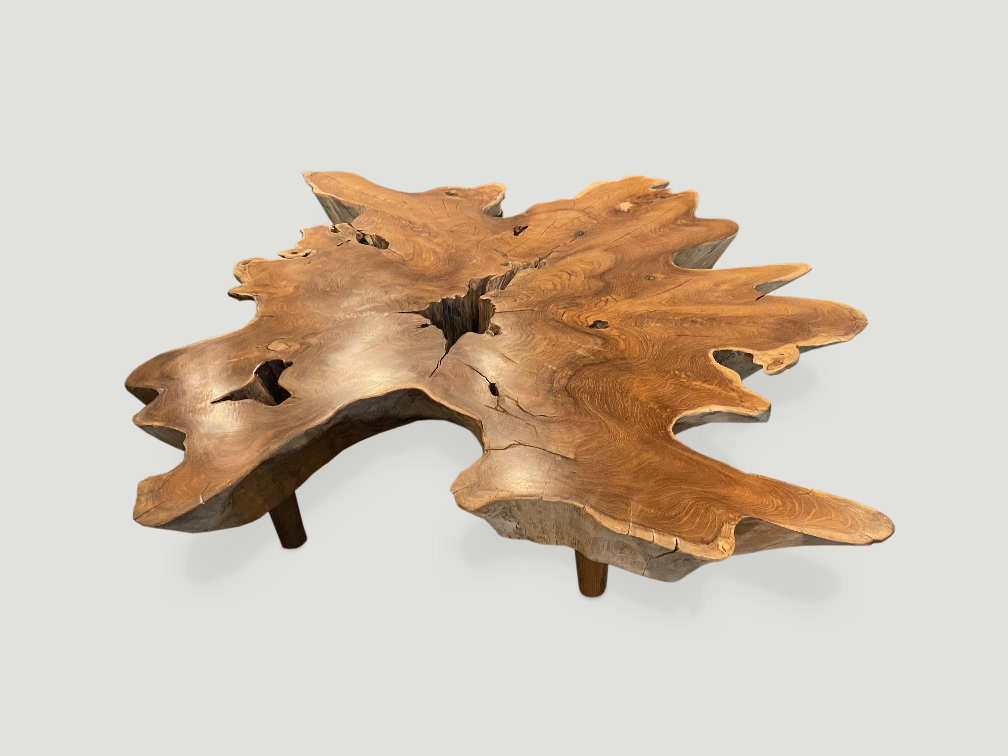 https://a.1stdibscdn.com/andrianna-shamaris-teak-wood-organic-root-coffee-table-for-sale-picture-2/f_10806/f_190199121589149191849/IMG_7331_master.jpeg