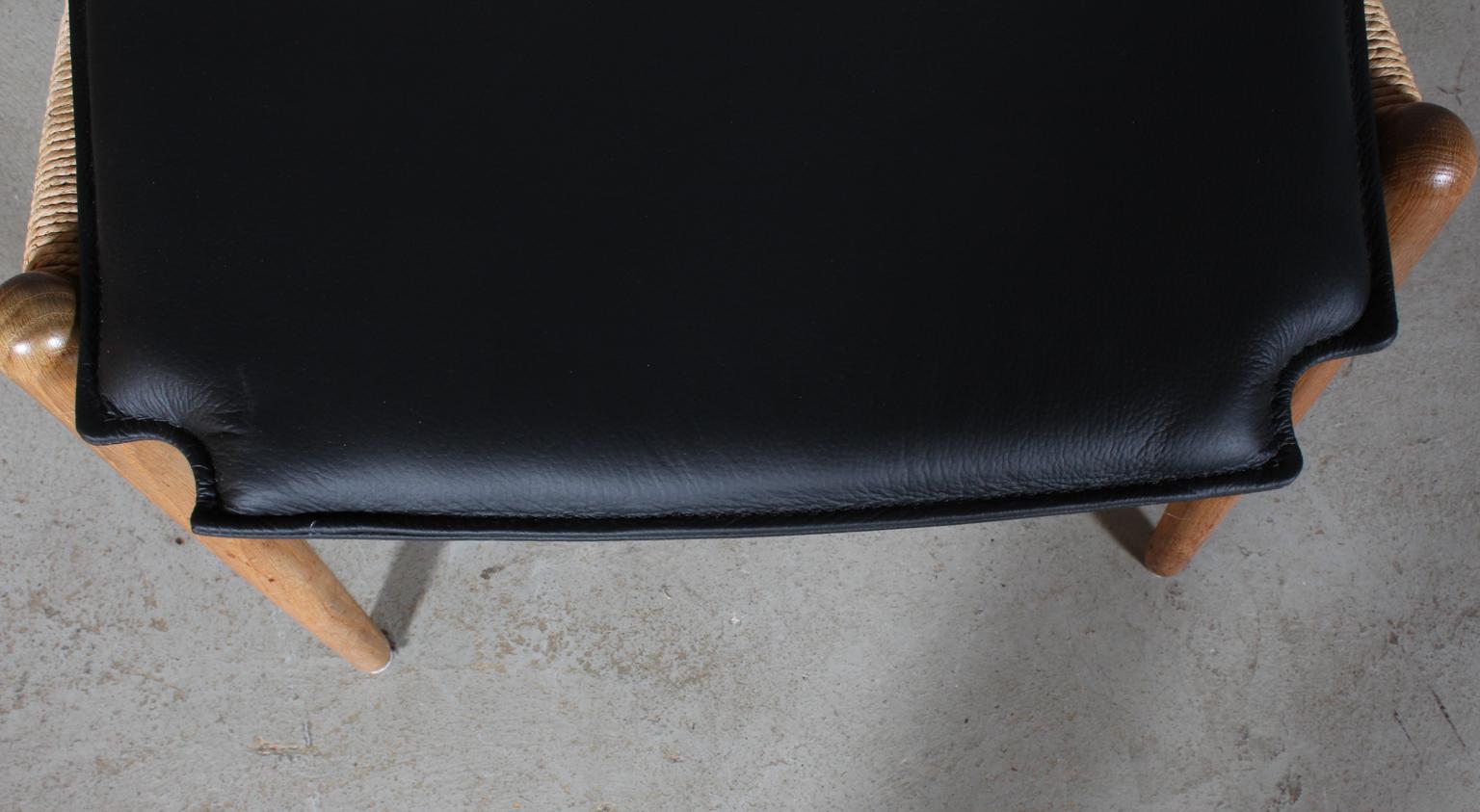 https://a.1stdibscdn.com/hans-j-wegner-cushion-for-wishbone-chair-ch24-for-sale-picture-7/f_42391/1579512998495/IMG_7409_master.jpg
