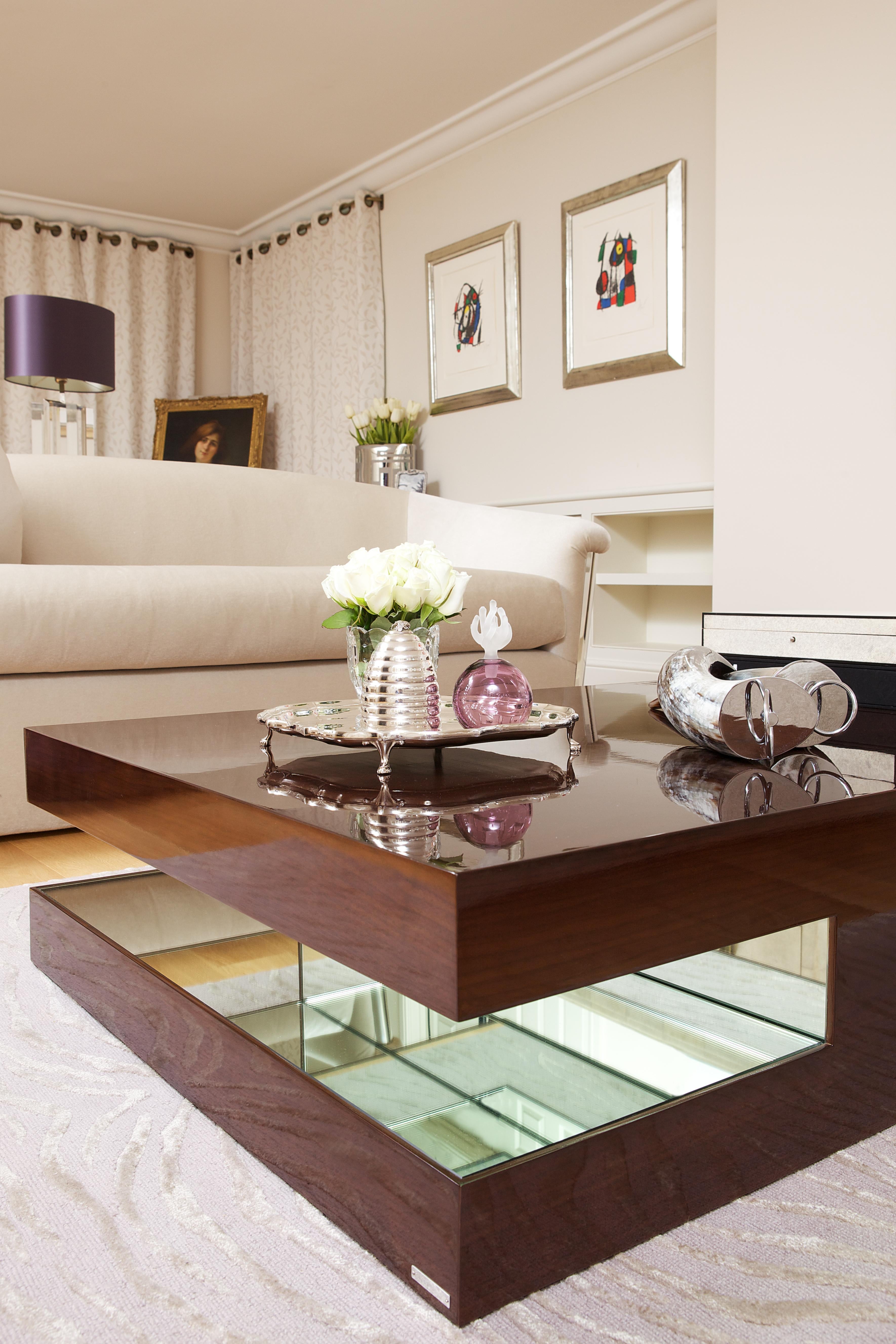 https://a.1stdibscdn.com/flex-contemporary-coffee-table-by-luisa-peixoto-for-sale-picture-3/f_38101/f_221564321610921136710/IMG_7527_master.jpg