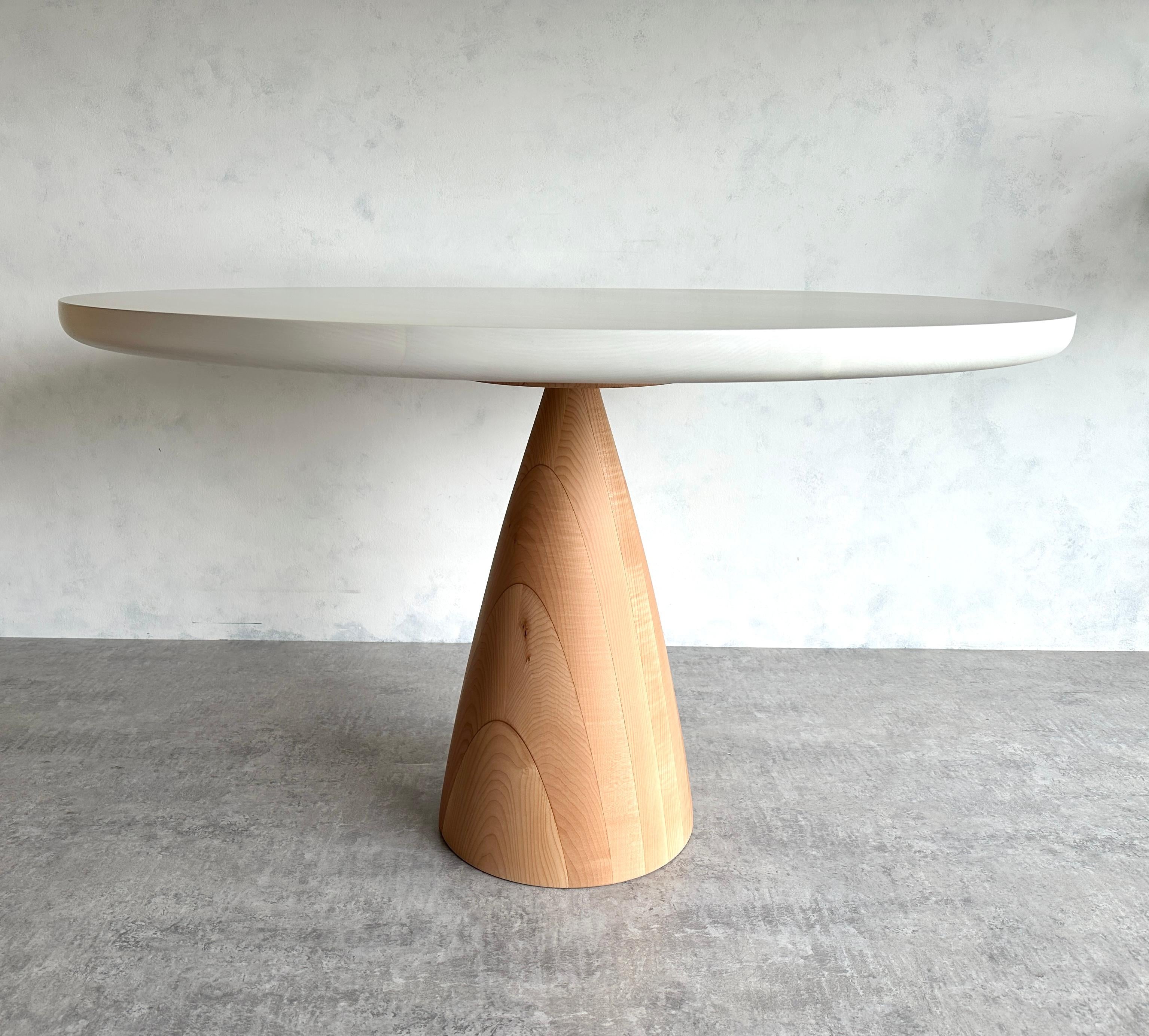 https://a.1stdibscdn.com/maple-dining-table-by-msj-furniture-studio-for-sale-picture-6/f_31653/f_474278421763746204301/IMG_7966_master.jpg