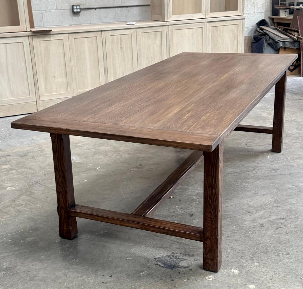 https://a.1stdibscdn.com/custom-astrid-dining-table-made-from-rustic-oak-for-sale-picture-3/f_8065/f_468800921759319314772/IMG_8396_master.jpeg