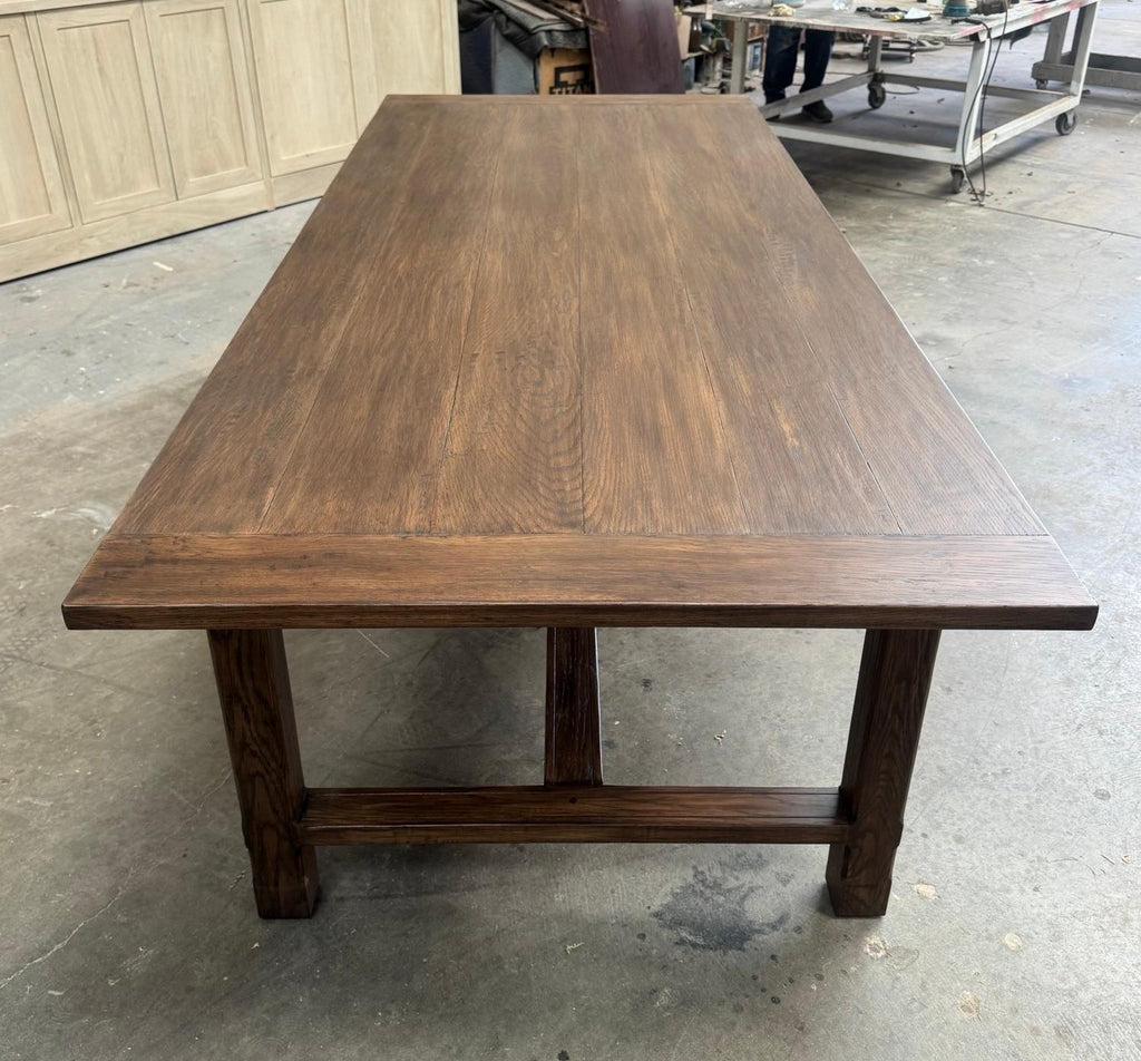 https://a.1stdibscdn.com/custom-astrid-dining-table-made-from-rustic-oak-for-sale-picture-4/f_8065/f_468800921759319314850/IMG_8397_master.jpeg
