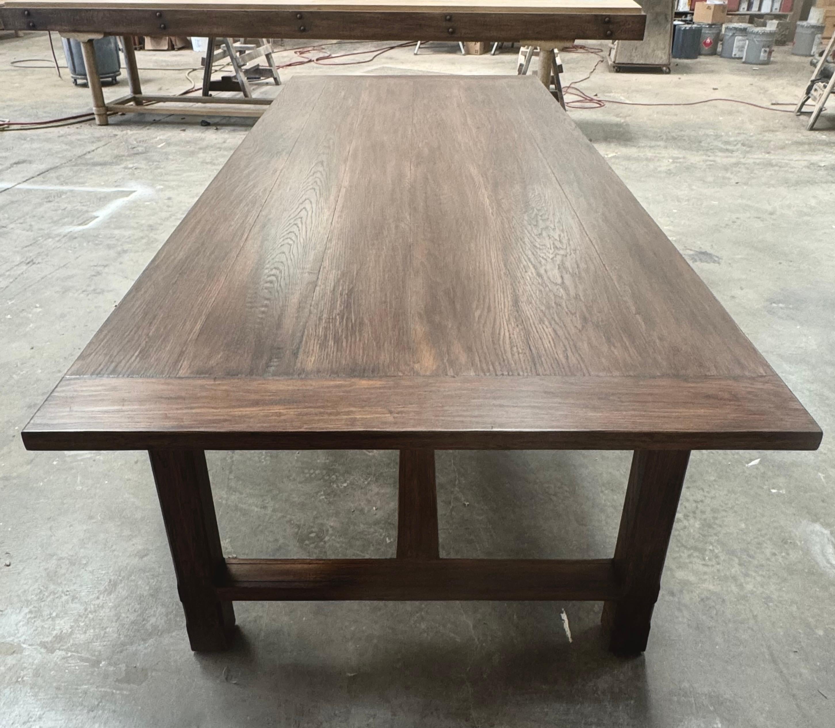 https://a.1stdibscdn.com/custom-astrid-dining-table-made-from-rustic-oak-for-sale-picture-5/f_8065/f_468800921759319314948/IMG_8400_master.jpeg