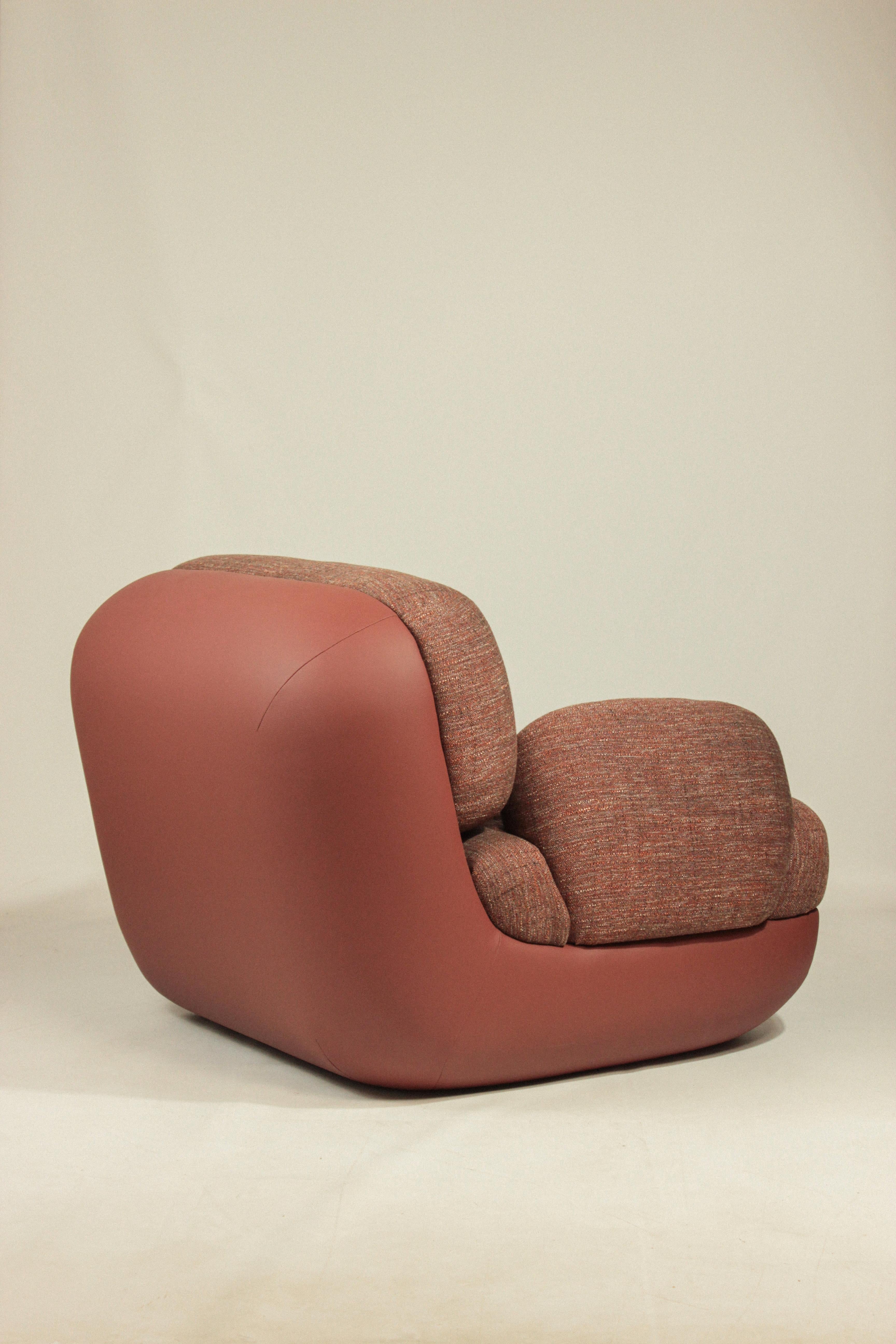 https://a.1stdibscdn.com/mood-armchair-with-arms-laser-eco-base-and-vienna-seat-by-mambo-unlimited-ideas-for-sale-picture-4/f_40973/f_472586621761735824285/IMG_8443_edit_master.jpg