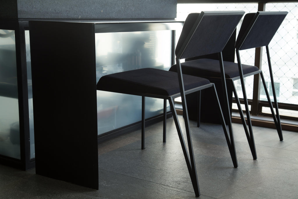https://a.1stdibscdn.com/minimalist-chair-in-steel-brazilian-contemporary-style-black-by-tiago-curioni-for-sale-picture-12/f_31871/f_103124831648123543254/IMG_84_master.jpg
