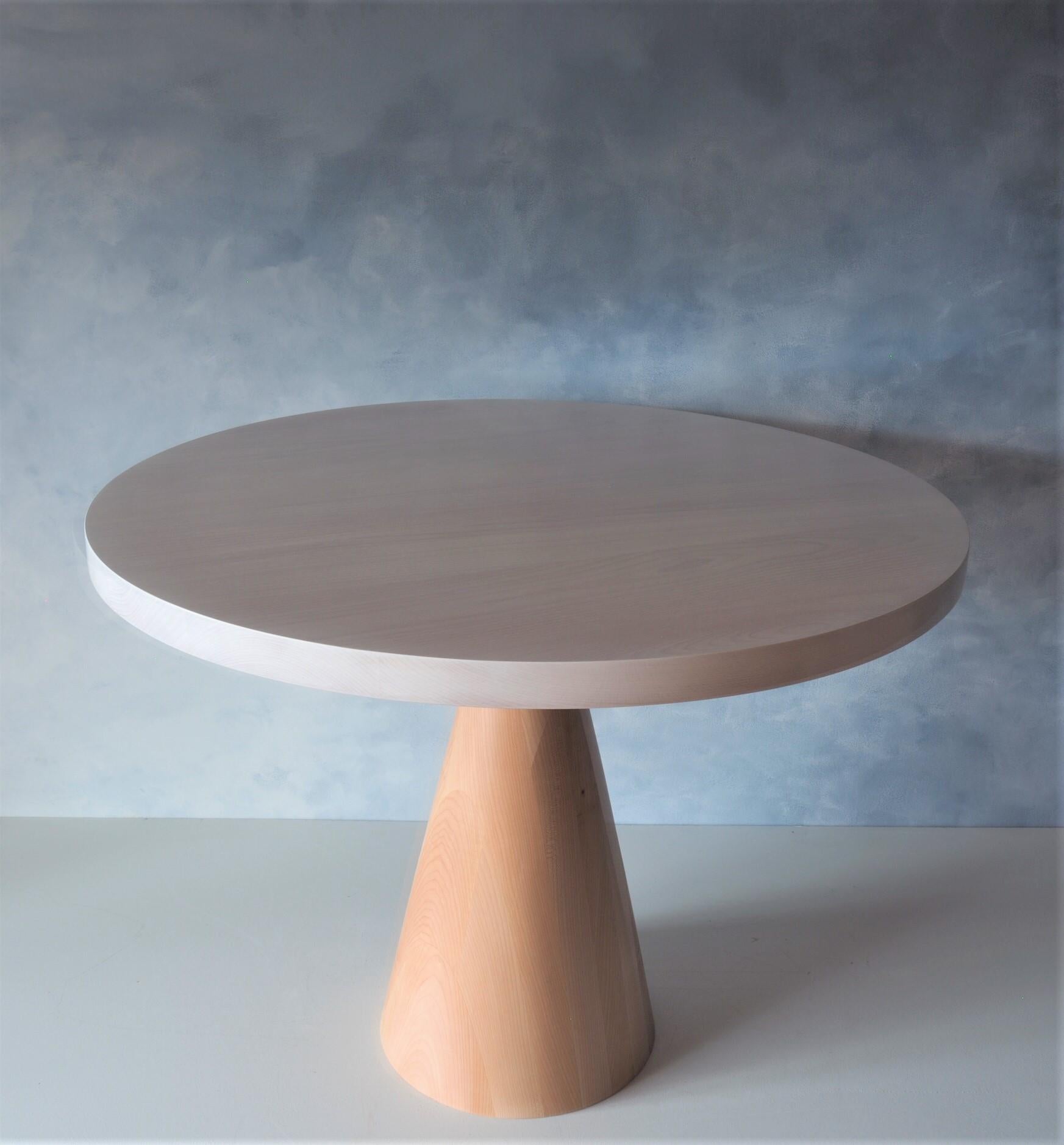 https://a.1stdibscdn.com/beech-and-maple-dining-table-by-msj-furniture-studio-for-sale-picture-3/f_31653/f_457387021751648138102/IMG_8578_master.jpg