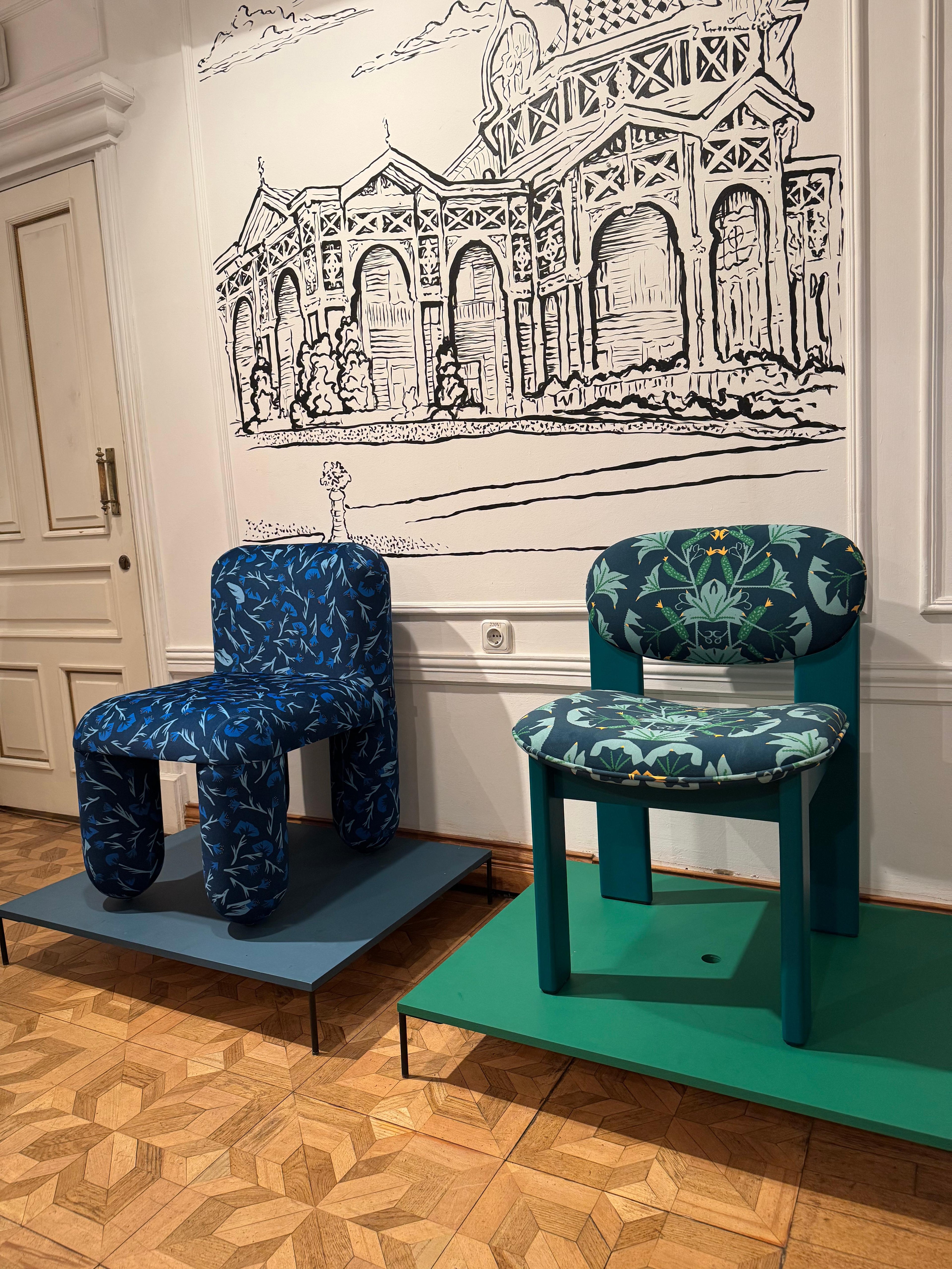 https://a.1stdibscdn.com/noom-dining-archipen-chair-archive-edition-in-botanical-green-fabric-for-sale-picture-4/f_42321/f_487797921770910959132/IMG_8649_master.jpg