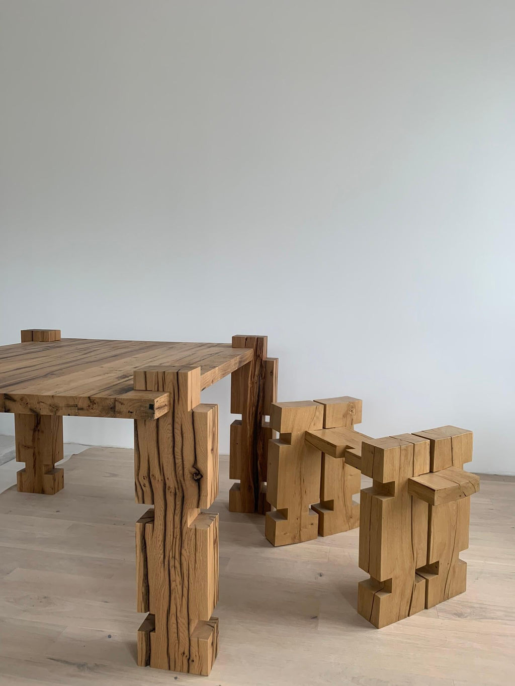 https://a.1stdibscdn.com/element-coffee-table-by-nana-zaalishvili-for-sale-picture-4/f_12192/f_374551521701985540370/IMG_8835_1692275982_master.jpeg