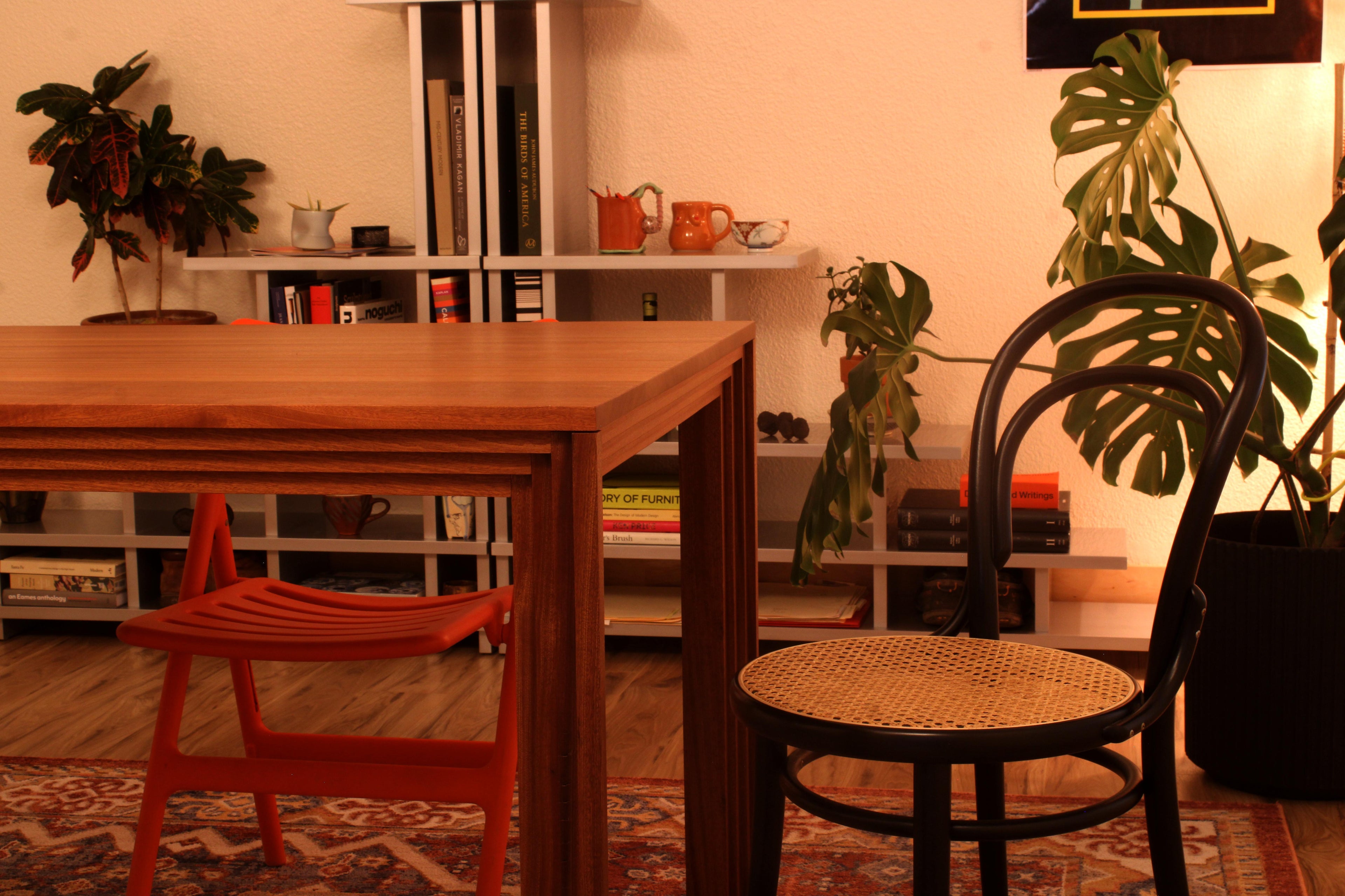 https://a.1stdibscdn.com/brion-dining-table-by-greg-palombo-solid-sapele-for-sale-picture-10/f_105642/f_461019121754056995323/IMG_8882_master.JPG