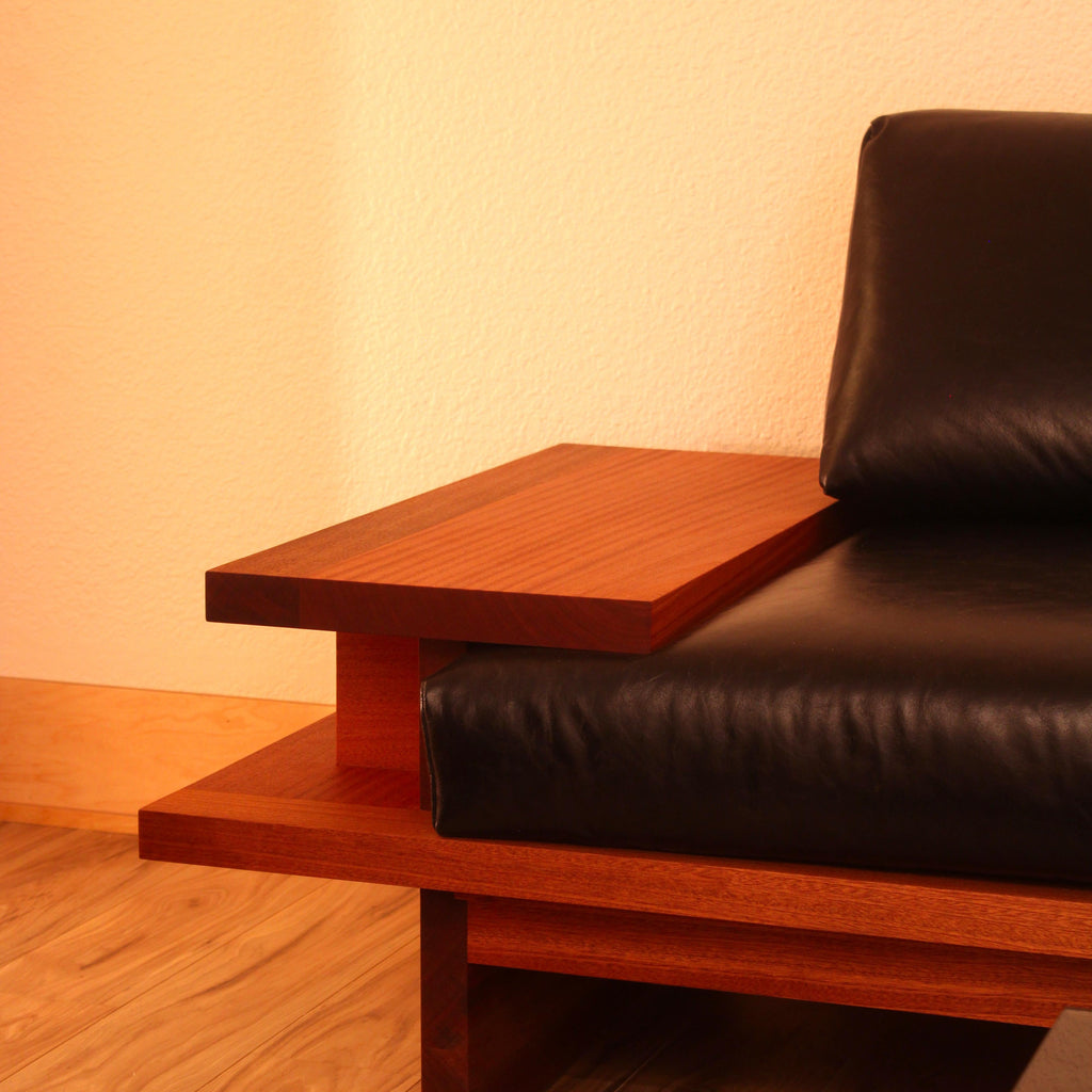 https://a.1stdibscdn.com/terrace-couch-by-greg-palombo-solid-wood-frame-with-all-leather-upholstery-for-sale-picture-13/f_105642/f_460570321753748060826/IMG_8976_master.jpg