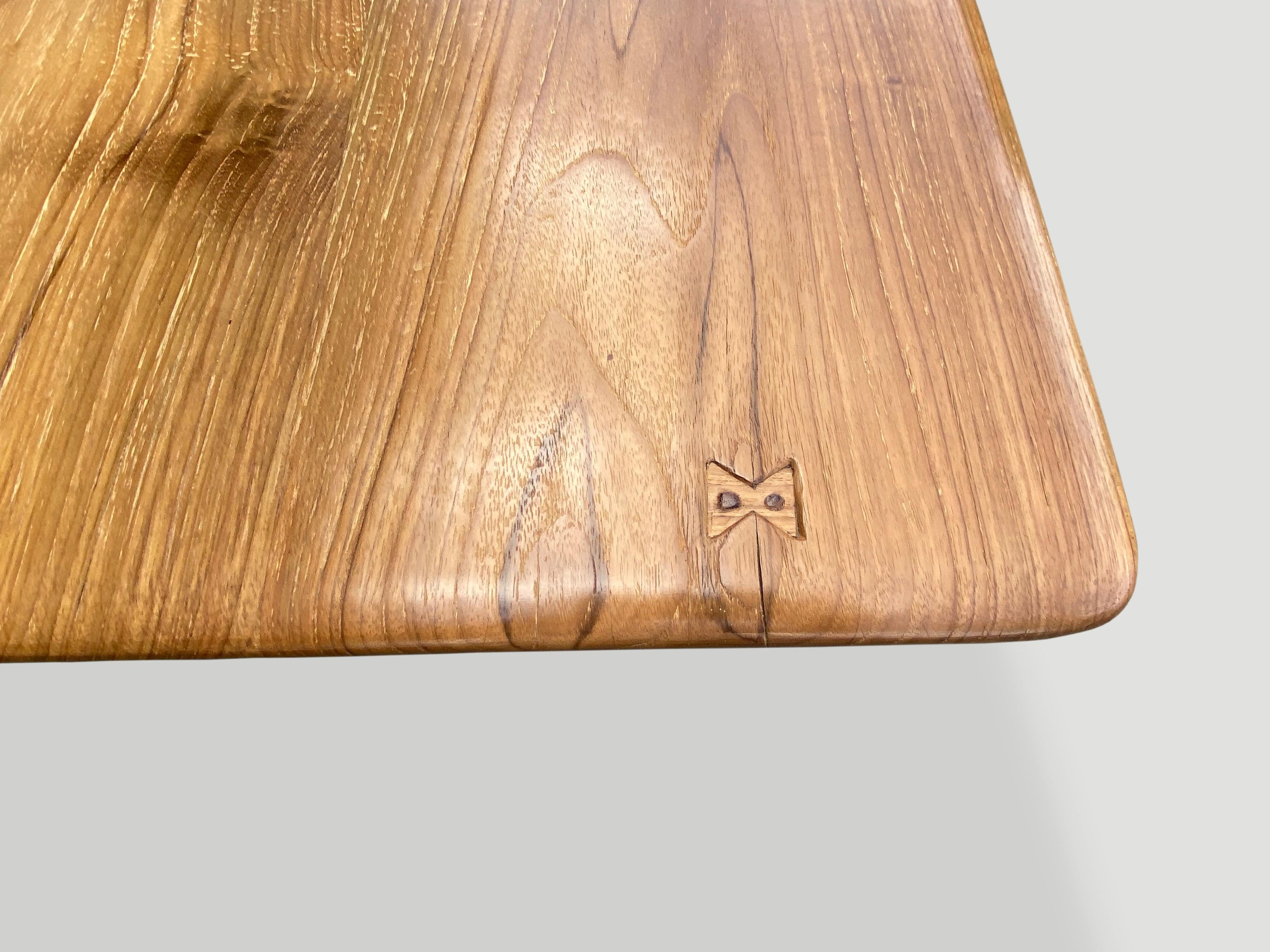https://a.1stdibscdn.com/andrianna-shamaris-mid-century-couture-teak-wood-dining-table-for-sale-picture-6/f_10806/f_224799721612917808777/IMG_9054_master.jpg
