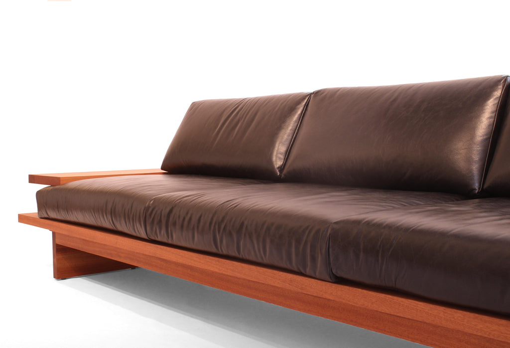 https://a.1stdibscdn.com/terrace-couch-by-greg-palombo-solid-wood-frame-with-all-leather-upholstery-for-sale-picture-3/f_105642/f_460570321753747829717/IMG_9124_master.jpg