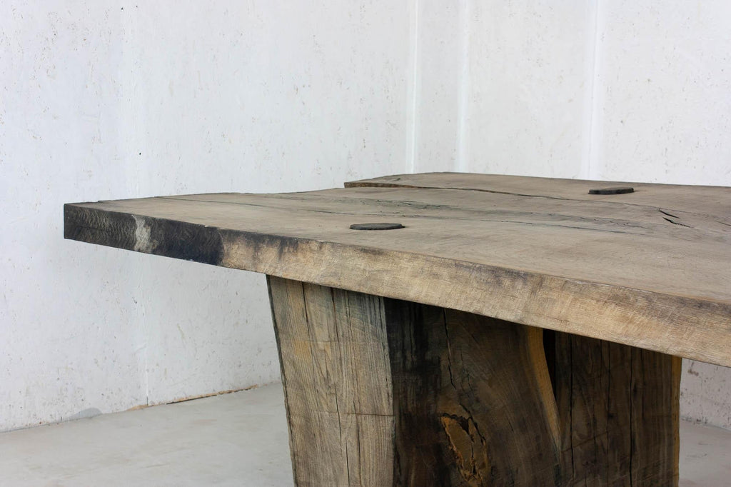https://a.1stdibscdn.com/sculpted-massive-dining-table-v5-in-solid-oakwood-custom-size-for-sale-picture-4/f_31233/f_234073921618583212769/IMG_9131_master.jpg