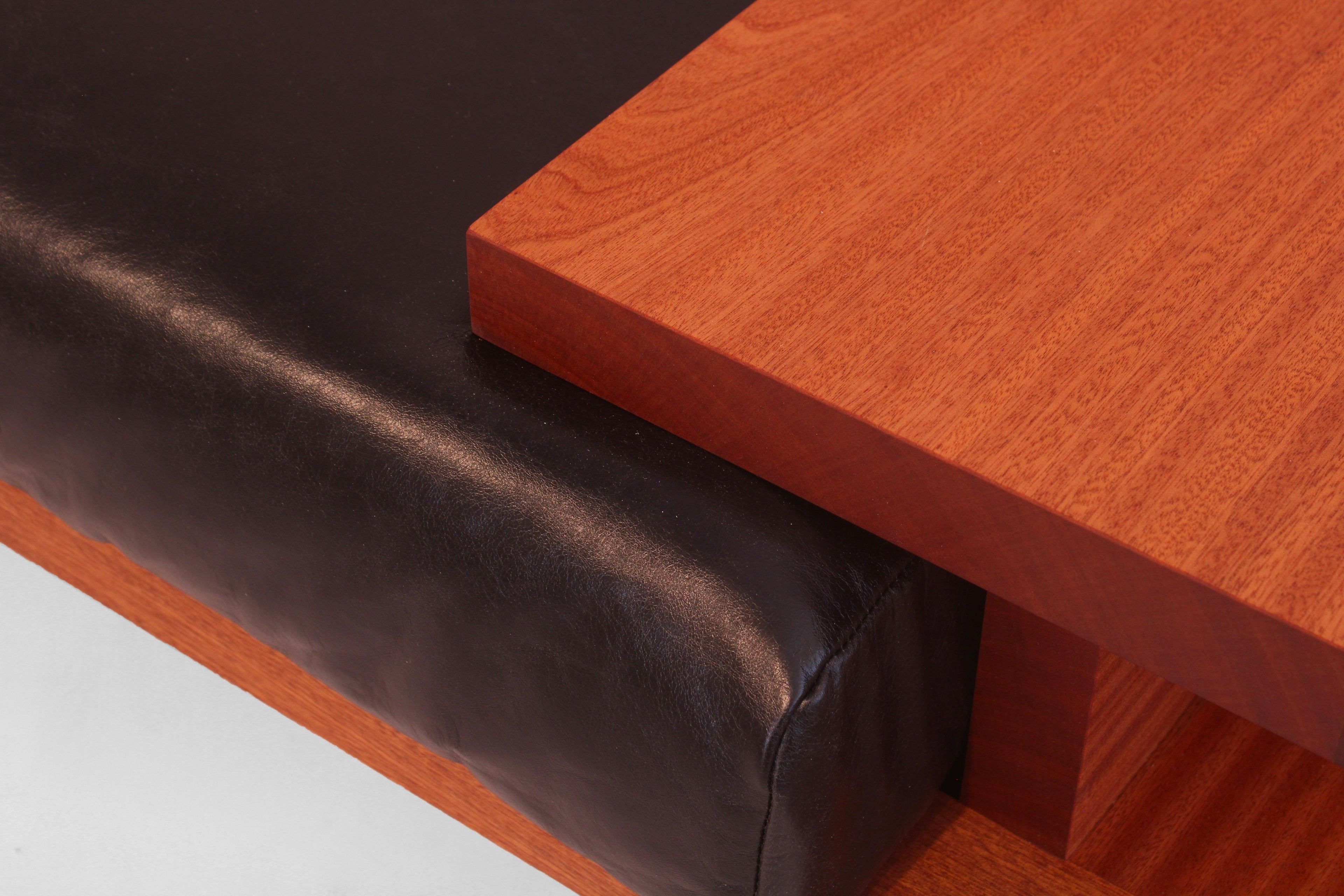 https://a.1stdibscdn.com/terrace-couch-by-greg-palombo-solid-wood-frame-with-all-leather-upholstery-for-sale-picture-5/f_105642/f_460570321753747905784/IMG_9159_master.jpg
