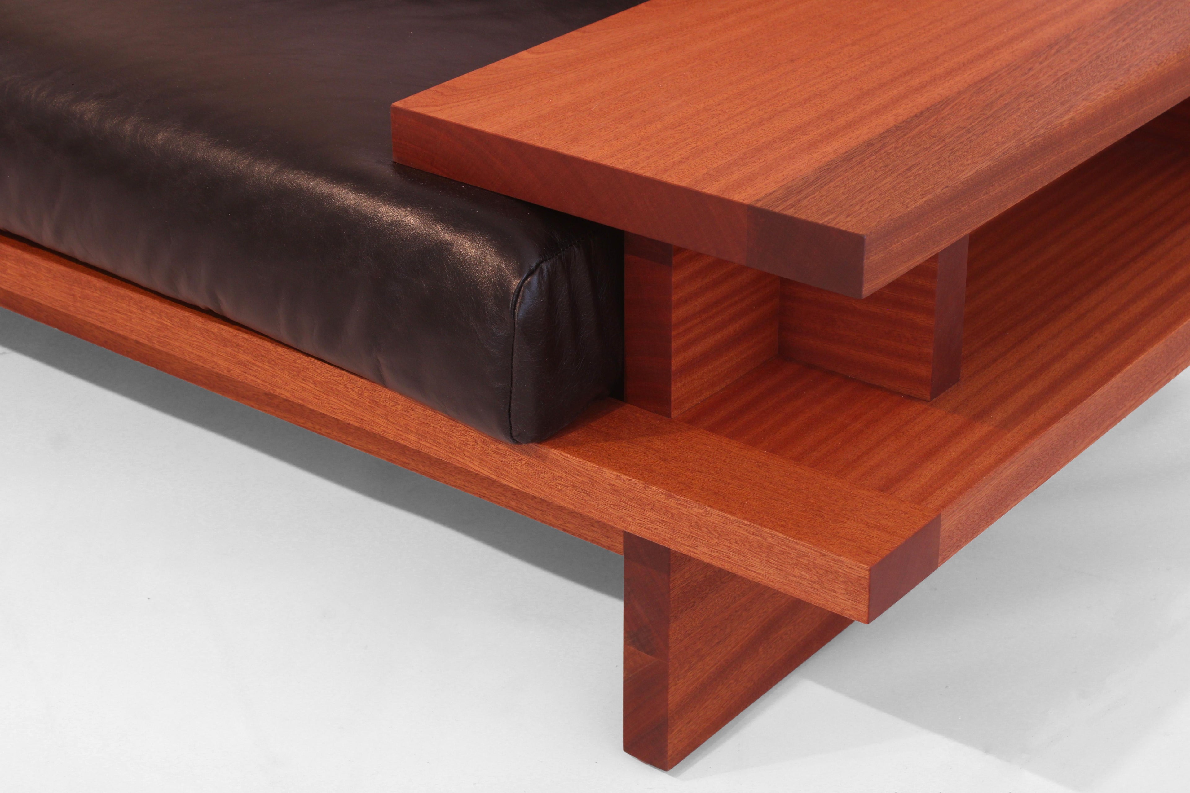 https://a.1stdibscdn.com/terrace-couch-by-greg-palombo-solid-wood-frame-with-all-leather-upholstery-for-sale-picture-6/f_105642/f_460570321753747904409/IMG_9161_master.jpg