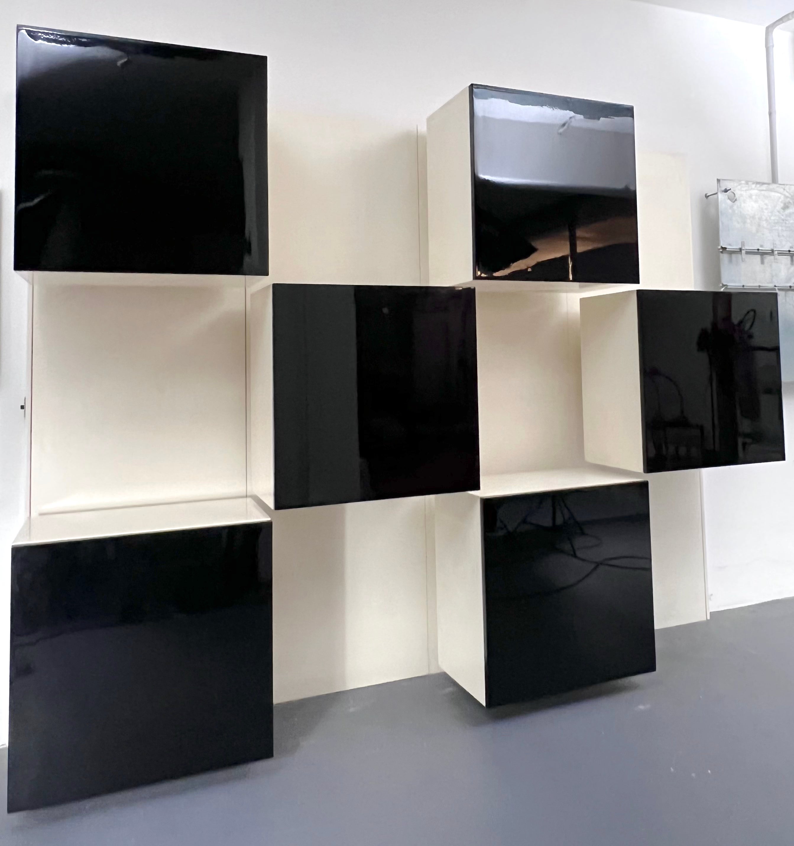 https://a.1stdibscdn.com/mid-century-modern-backlight-wall-modular-system-by-acerbis-italy-1970s-for-sale/f_72252/f_312519321668101412791/IMG_9166_org.jpeg