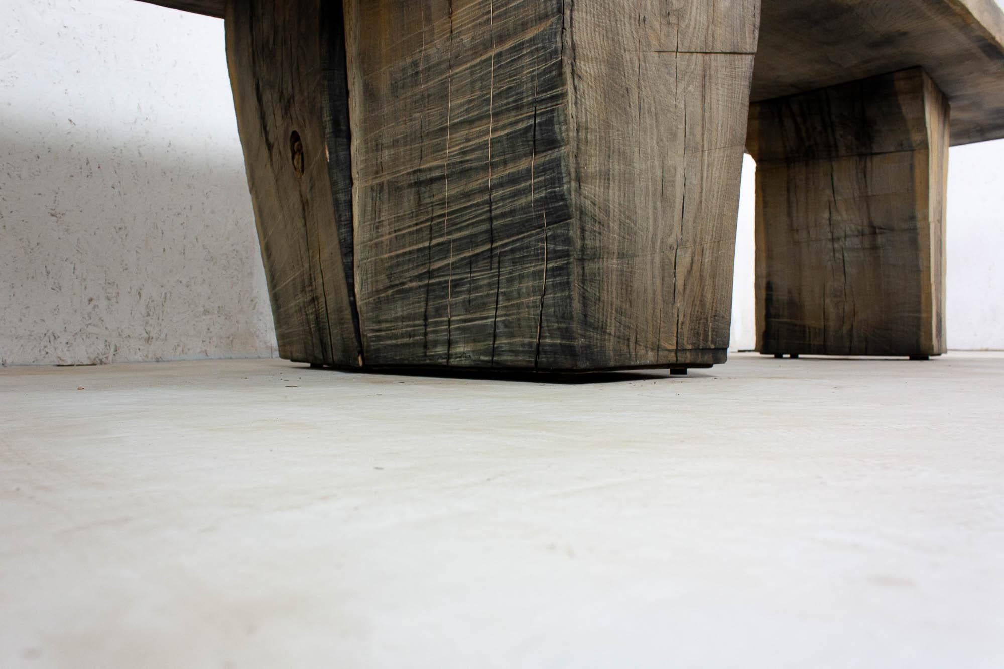 https://a.1stdibscdn.com/sculpted-massive-dining-table-v5-in-solid-oakwood-custom-size-for-sale-picture-6/f_31233/f_234073921618583229951/IMG_9224_master.jpg