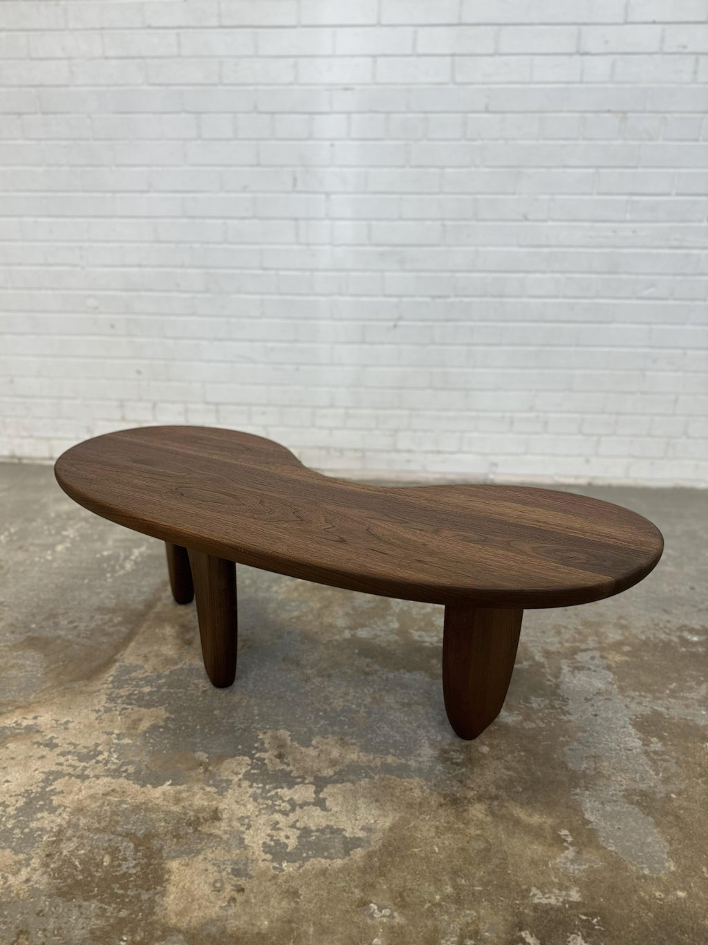 https://a.1stdibscdn.com/handcrafted-rowan-coffee-table-in-solid-dark-walnut-by-mary-ratcliffe-studio-for-sale-picture-6/f_77712/f_447619421745618290360/IMG_9299_master.jpg