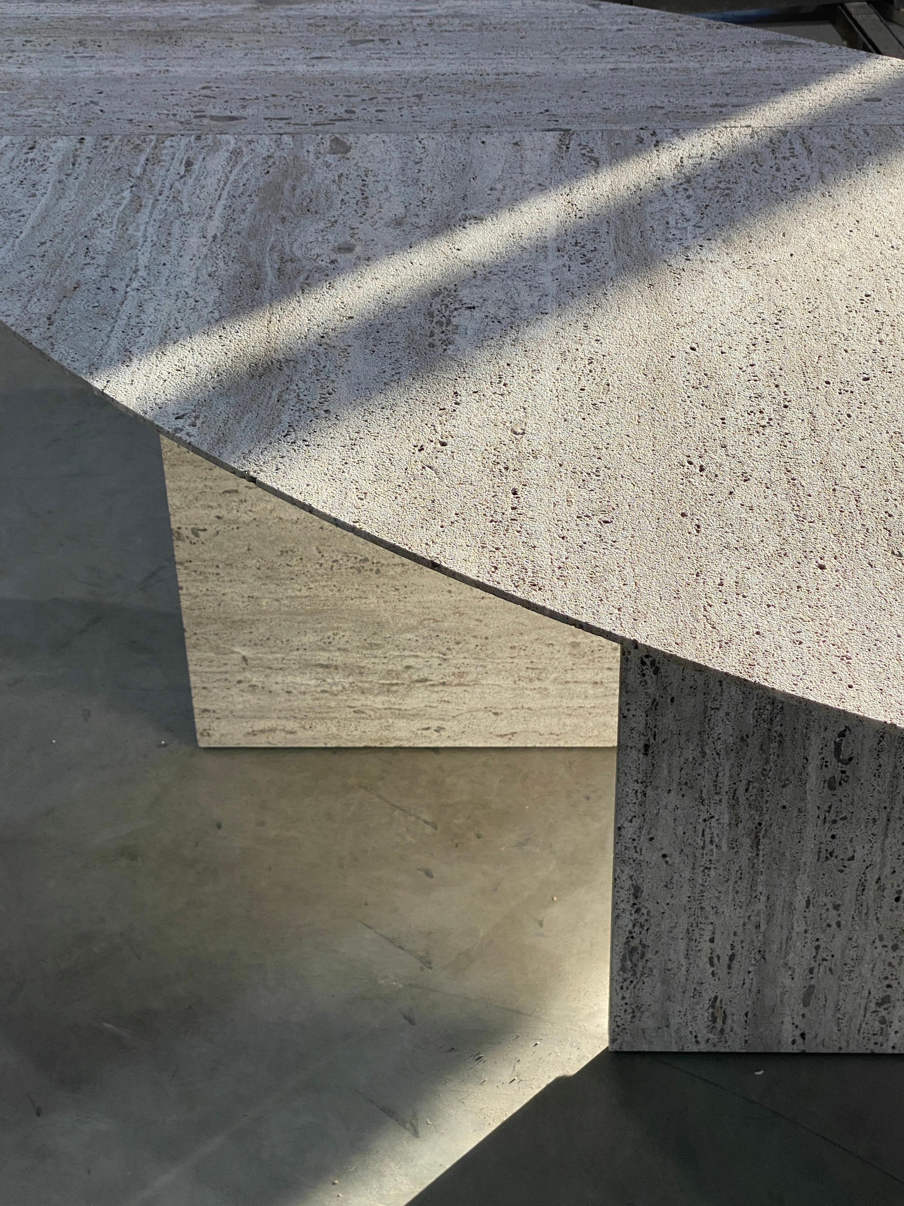 https://a.1stdibscdn.com/contemporary-travertine-dining-table-ellipse-02-by-barhdesign-for-sale-picture-4/f_48321/f_267094321642158775240/IMG_9335_master.JPG