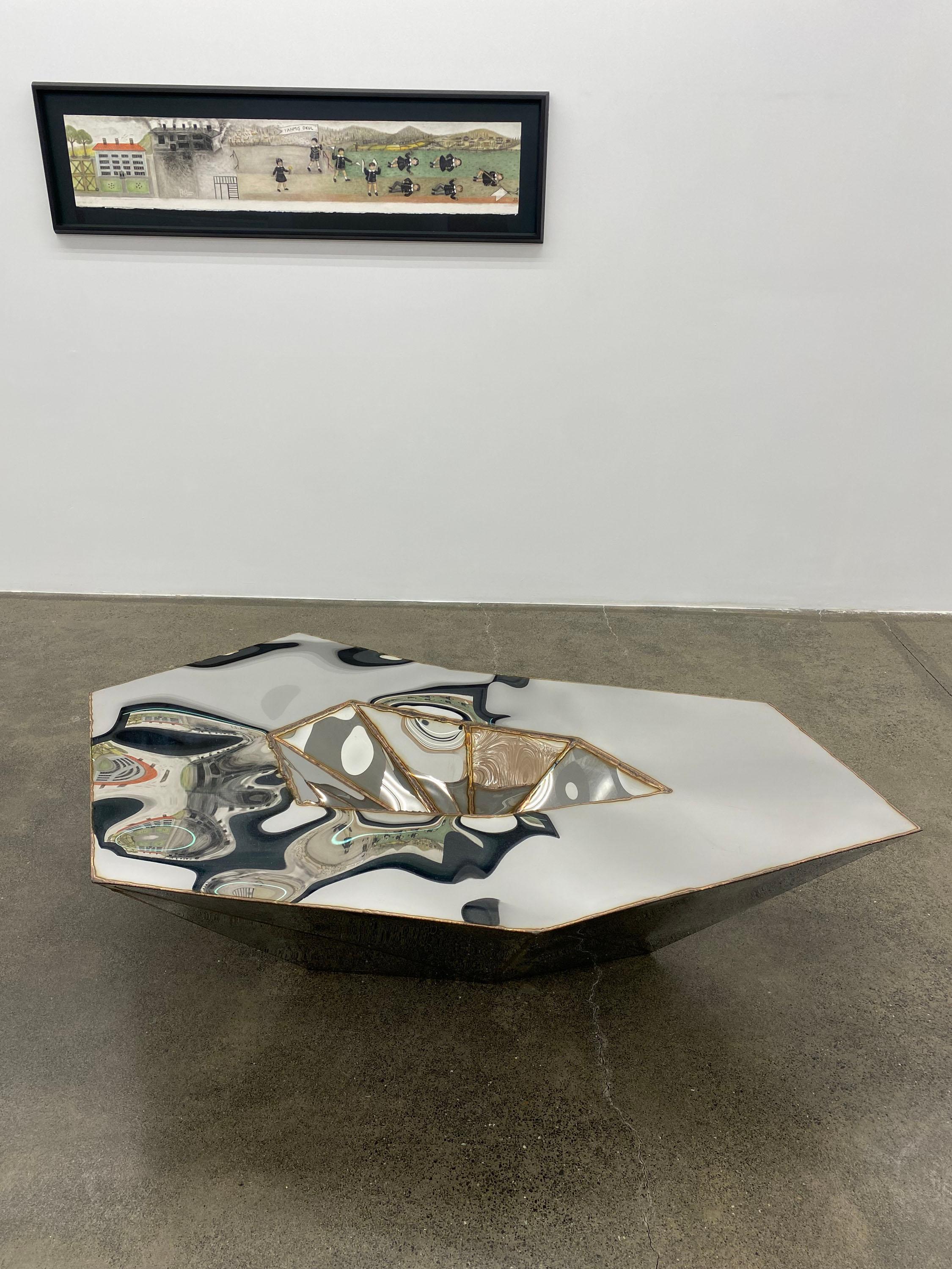 https://a.1stdibscdn.com/lunar-table-in-welded-mirror-polished-stainless-steel-by-julian-mayor-for-sale-picture-3/f_12192/f_459730321753197829471/IMG_9340_master.jpg