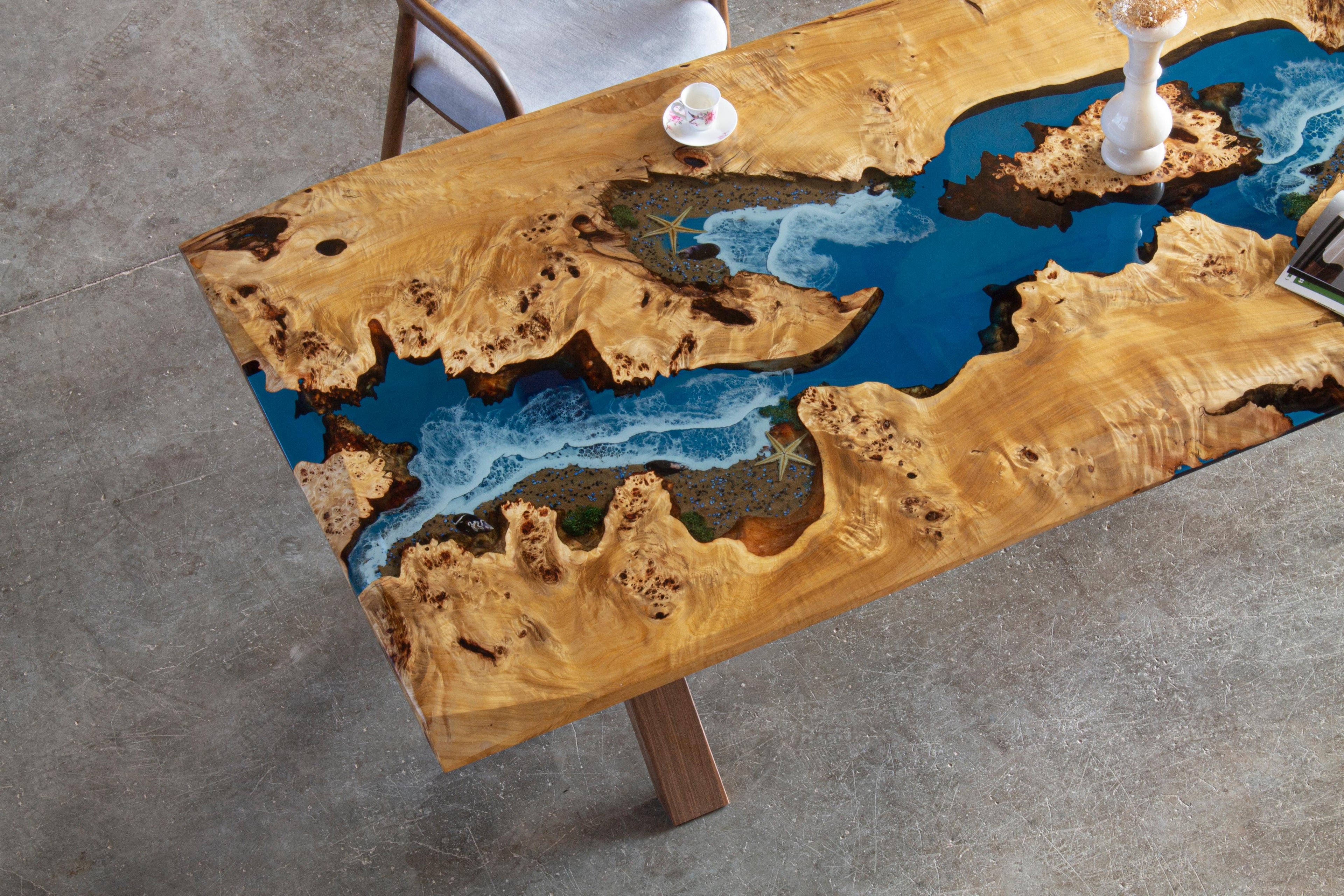 https://a.1stdibscdn.com/ocean-epoxy-table-custom-wood-dining-room-table-customizable-river-table-for-sale-picture-3/f_91932/f_421762621730809847447/IMG_9361_copy_master.jpg
