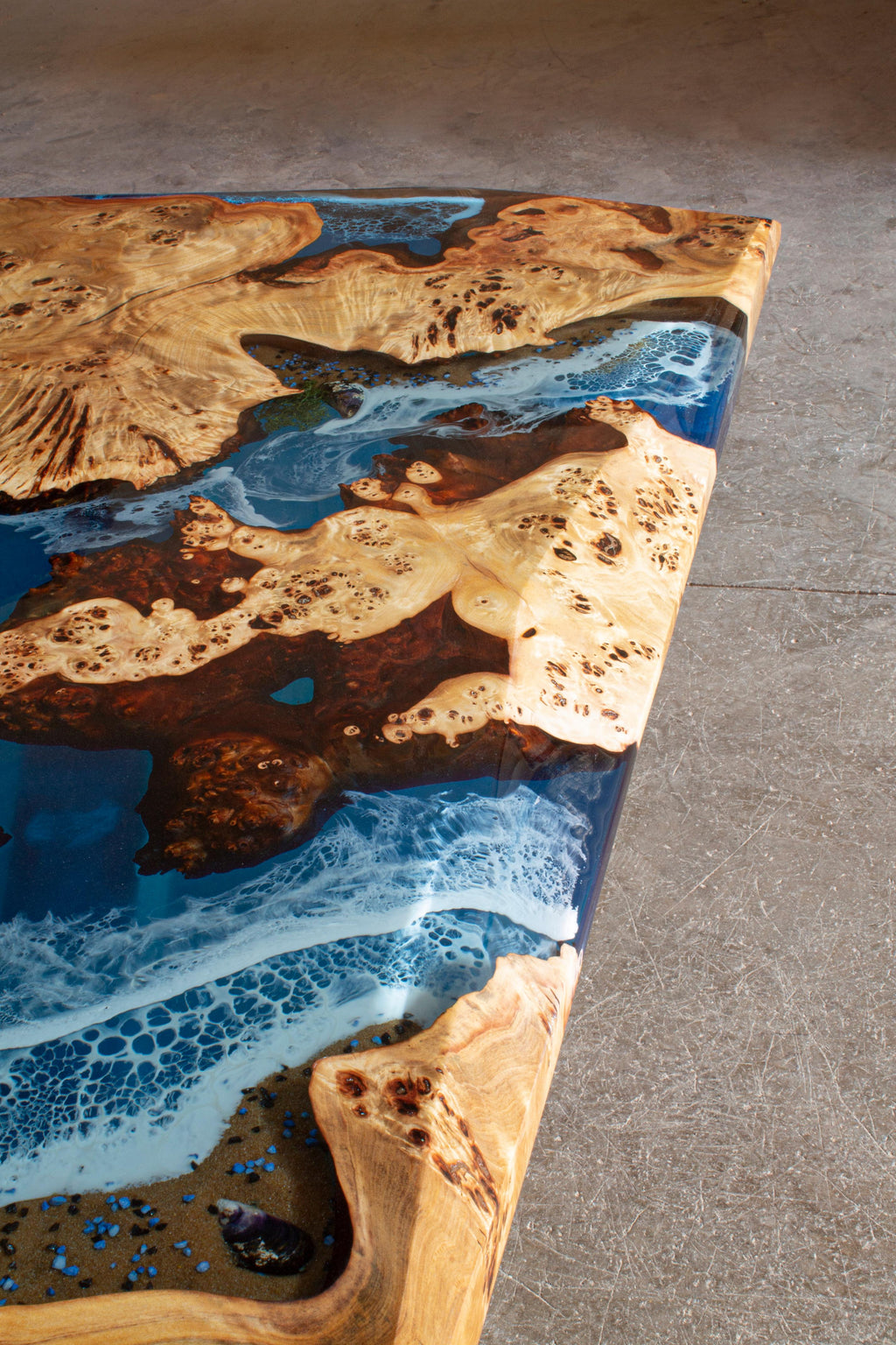 https://a.1stdibscdn.com/ocean-epoxy-table-custom-wood-dining-room-table-customizable-river-table-for-sale-picture-10/f_91932/f_421762621730809860216/IMG_9396_copy_master.jpg