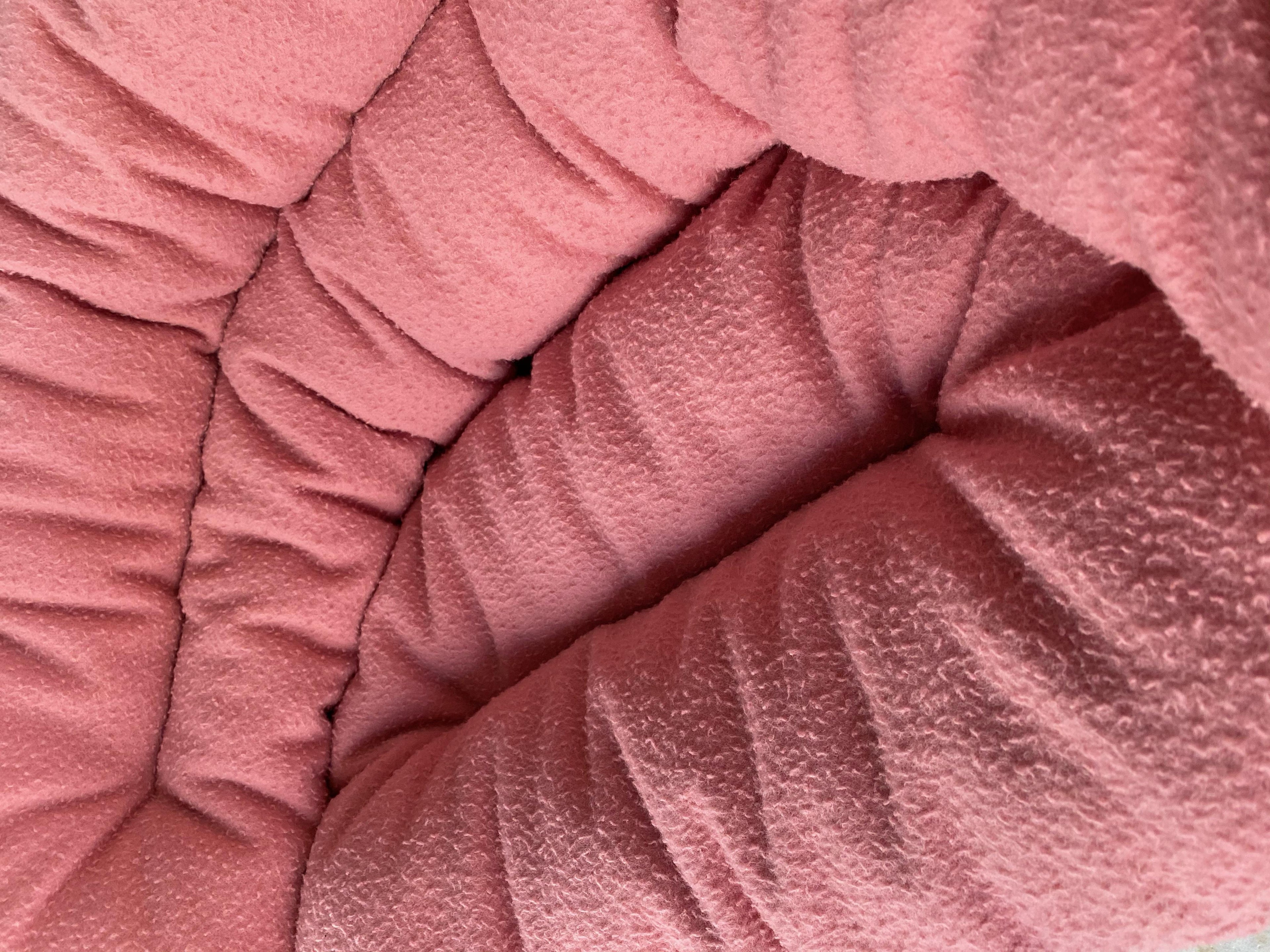 https://a.1stdibscdn.com/roly-poly-x-casentino-armchair-in-pink-with-cushion-by-faye-toogood-for-sale-picture-4/f_16392/f_219829721609630500879/IMG_9487_master.jpeg