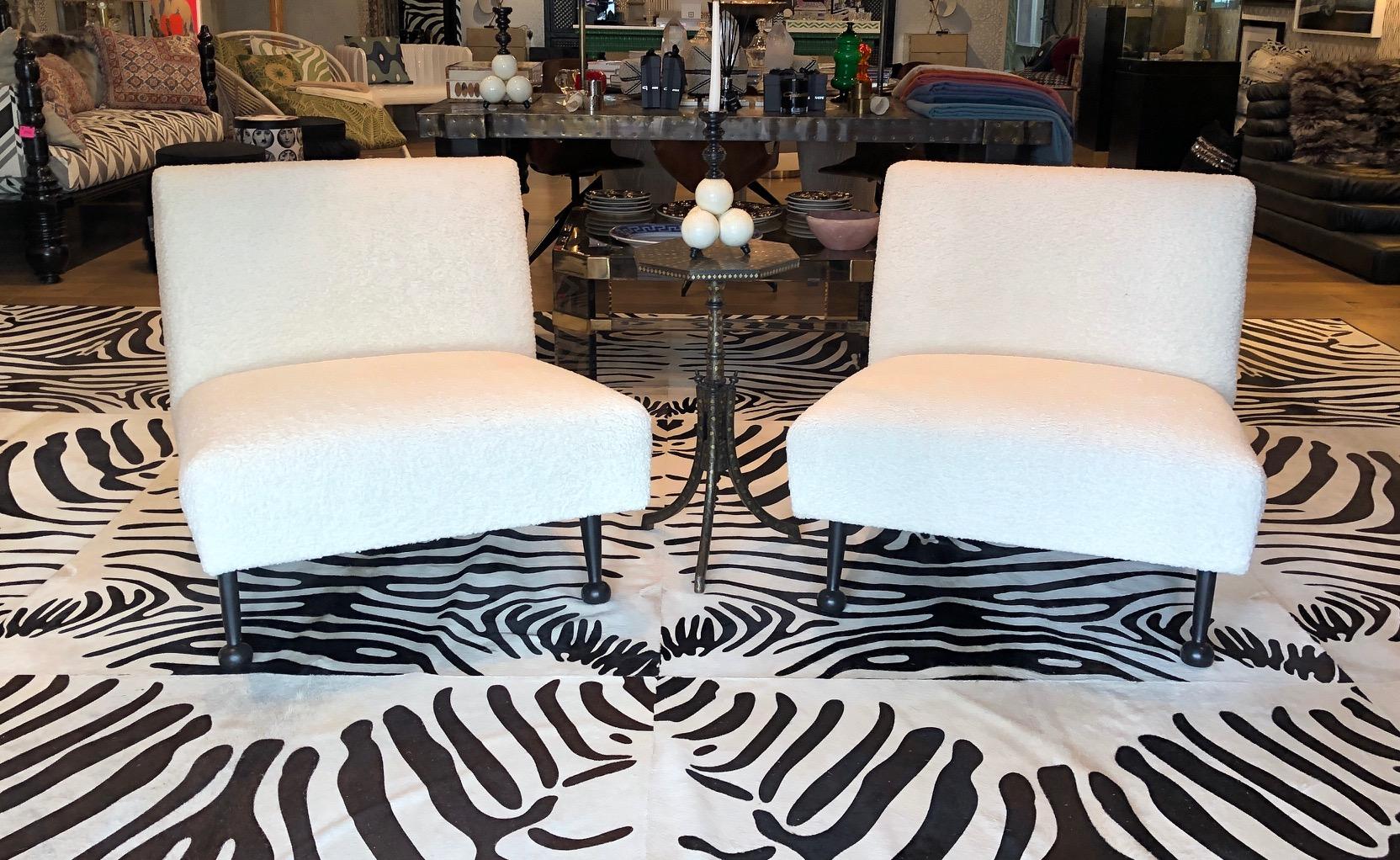 https://a.1stdibscdn.com/garbo-slip-chair-for-sale-picture-5/f_29103/f_176957511579896448306/IMG_9717_master.jpg