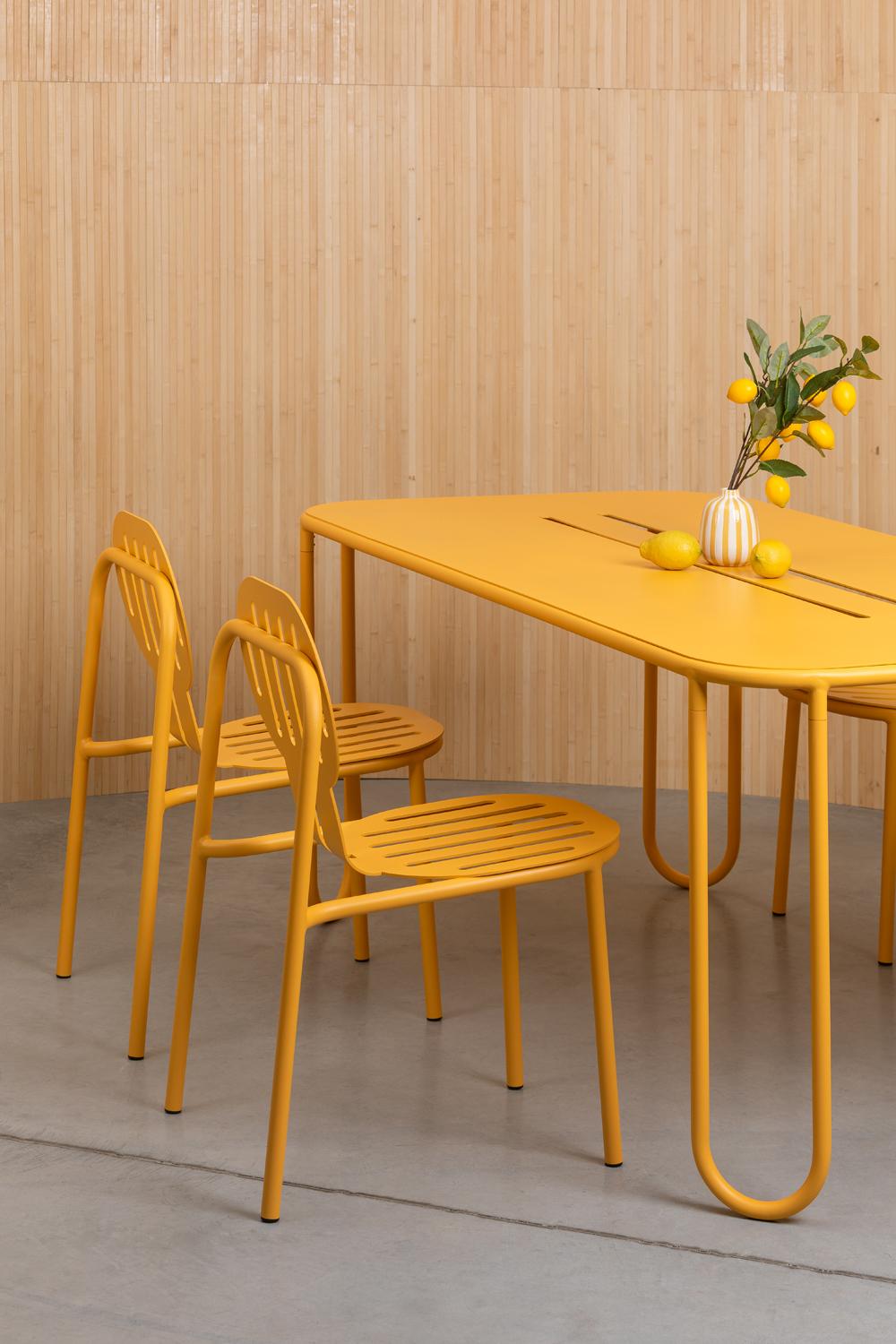 https://a.1stdibscdn.com/desert-aluminum-dining-table-with-metal-tabletop-by-joyf-for-sale-picture-14/f_105812/f_468433621759079412950/IMG_9768_master.jpg