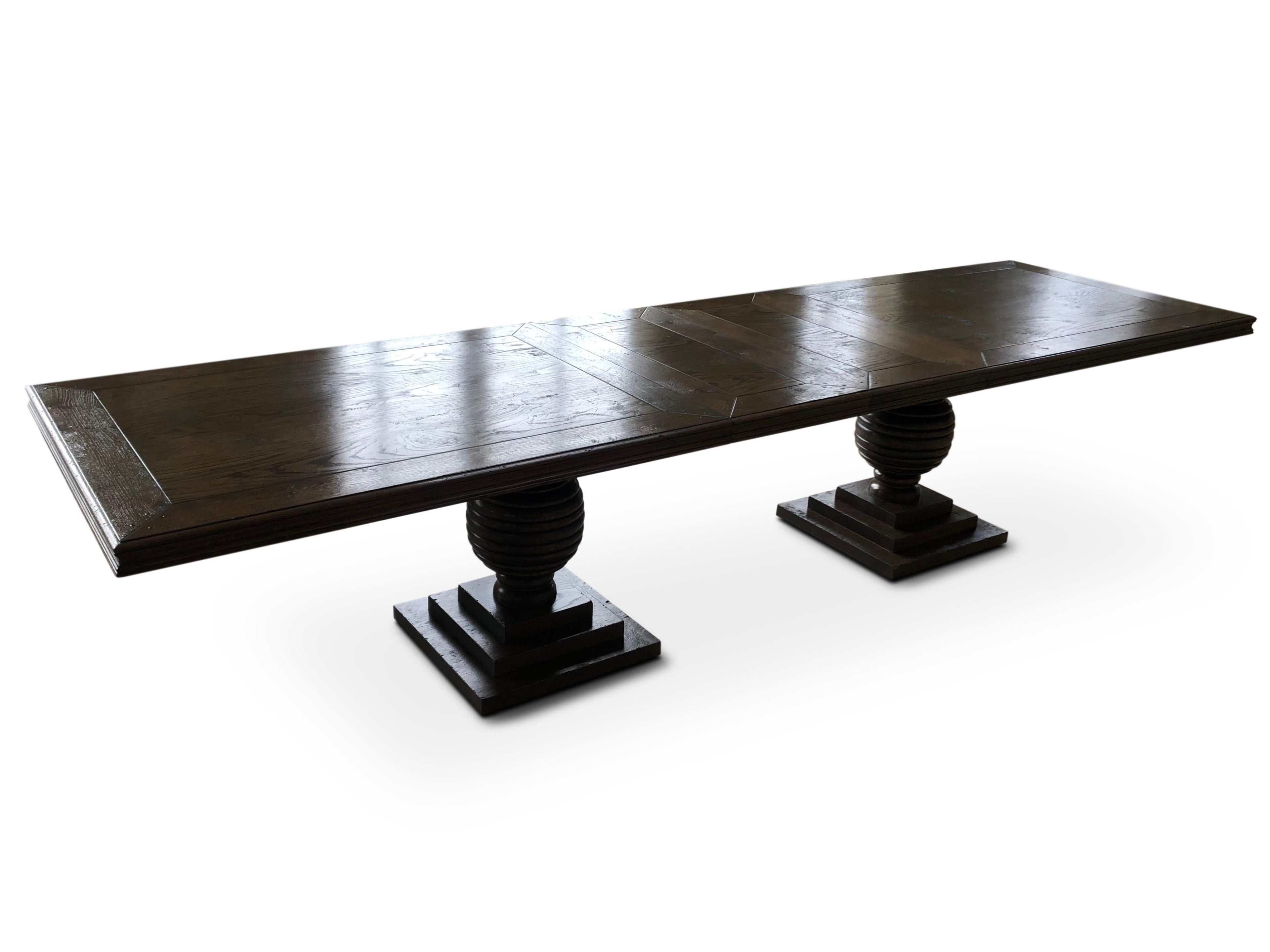 https://a.1stdibscdn.com/dining-room-table-beehive-pedestals-and-extending-top-for-sale-picture-5/f_90952/f_474829821762876654997/IMG_9921_master.jpg