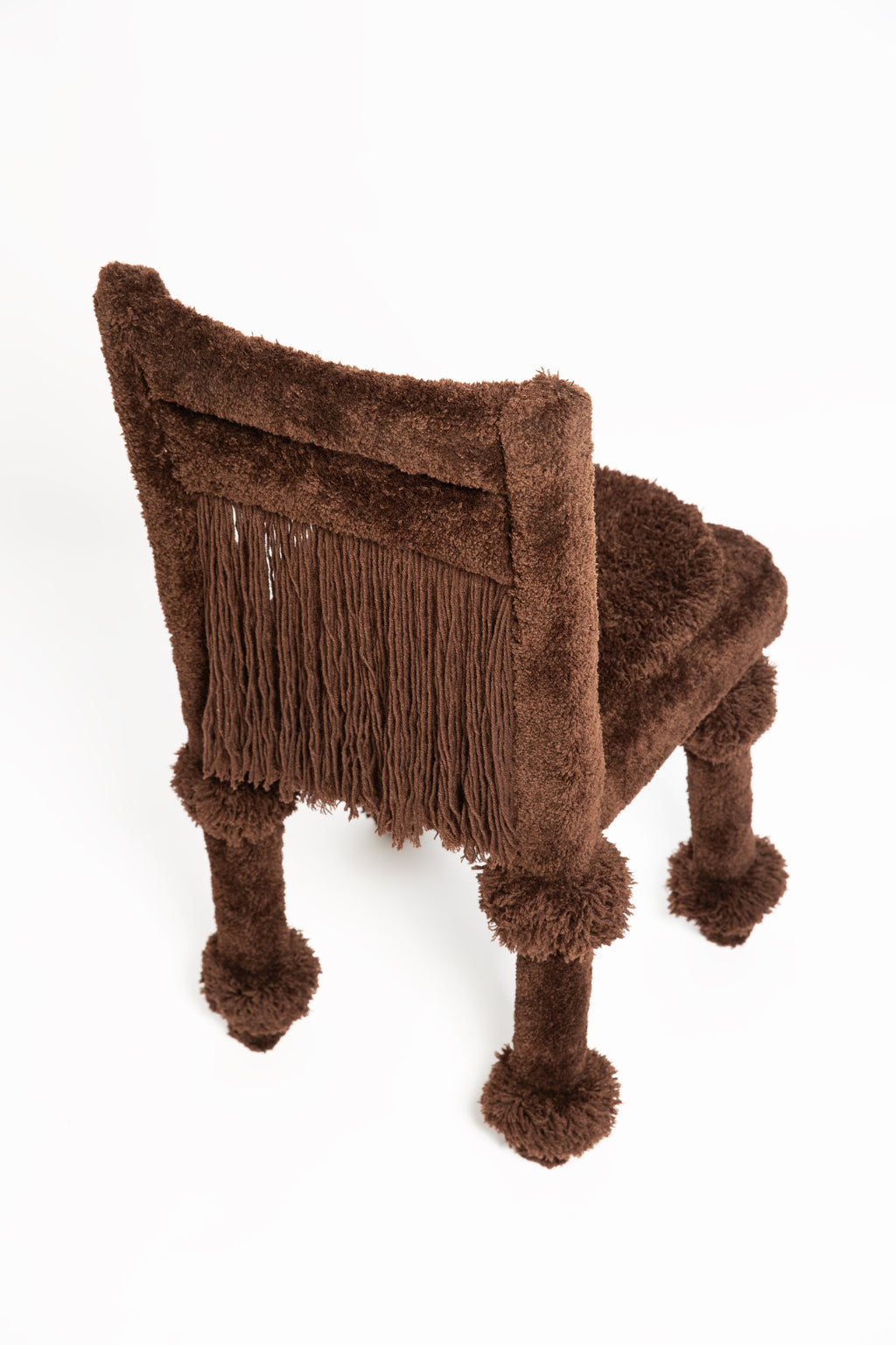 https://a.1stdibscdn.com/set-of-four-brown-poodle-tufting-chairs-by-vintola-studio-poland-for-sale-picture-11/f_34023/f_495441521775485474071/IQ3A1544_master.jpg