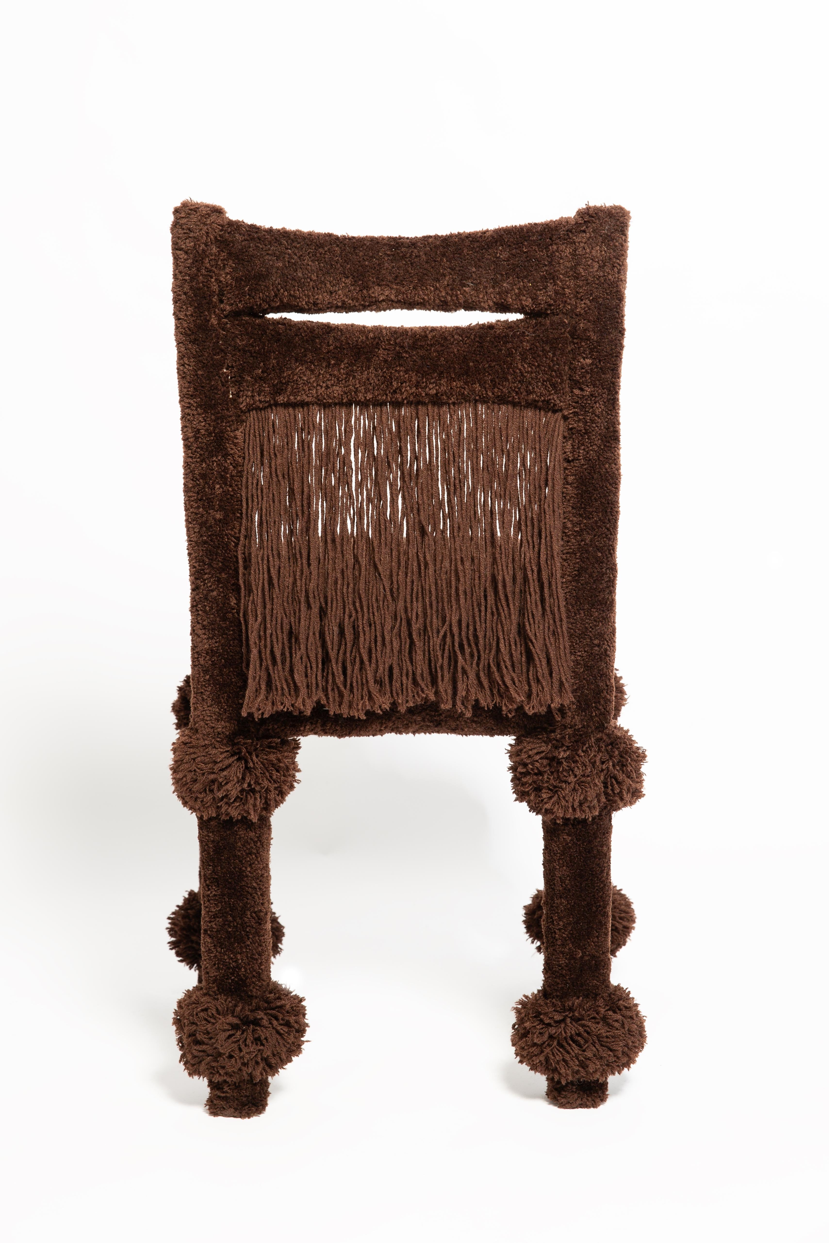 https://a.1stdibscdn.com/set-of-four-brown-poodle-tufting-chairs-by-vintola-studio-poland-for-sale-picture-12/f_34023/f_495441521775485474971/IQ3A1545_master.jpg