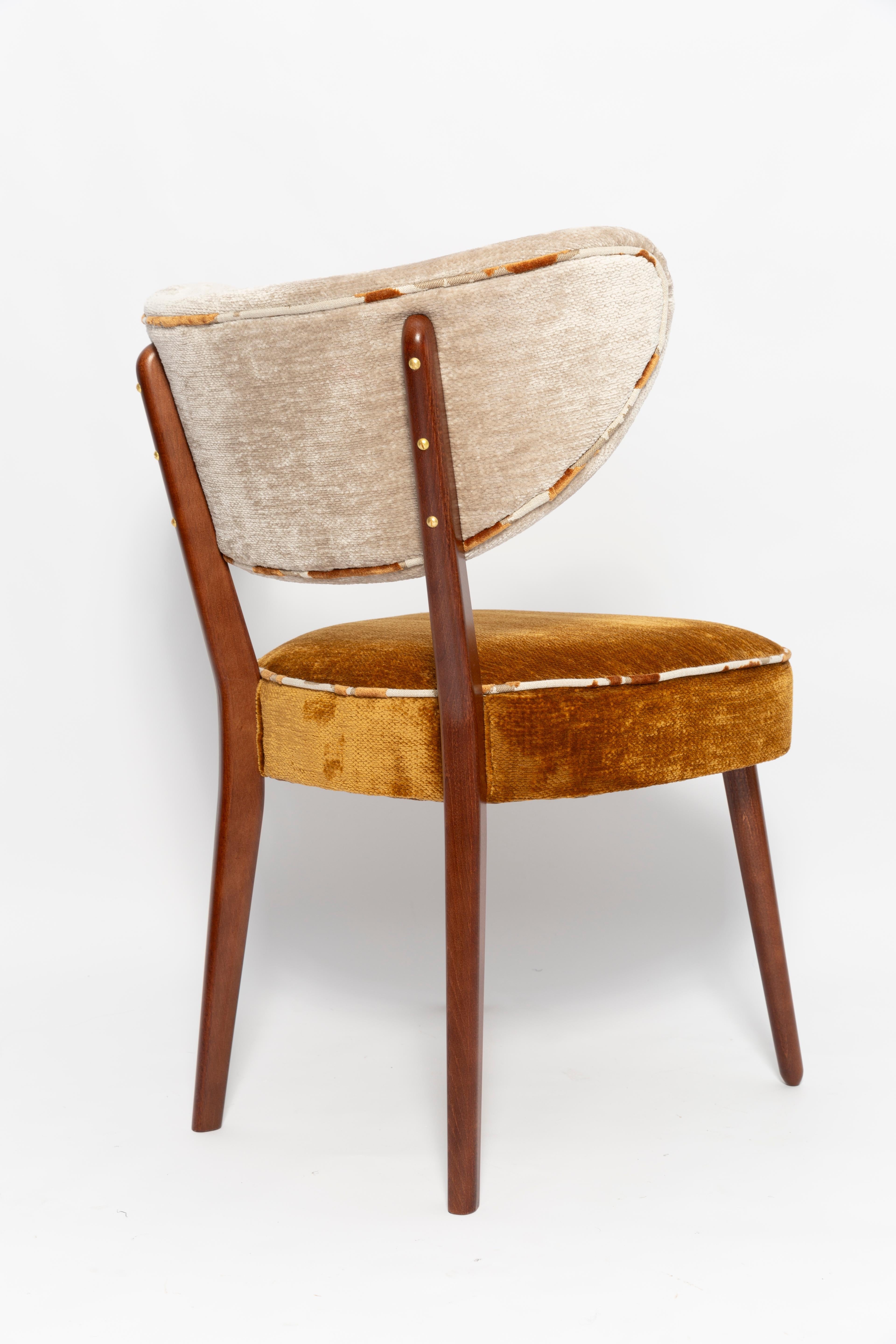 https://a.1stdibscdn.com/vintola-studio-twelve-dining-chairs-casamance-demoiselle-fabric-europe-poland-for-sale-picture-4/f_34023/f_471465921761131972472/IQ3A2131_master.jpg