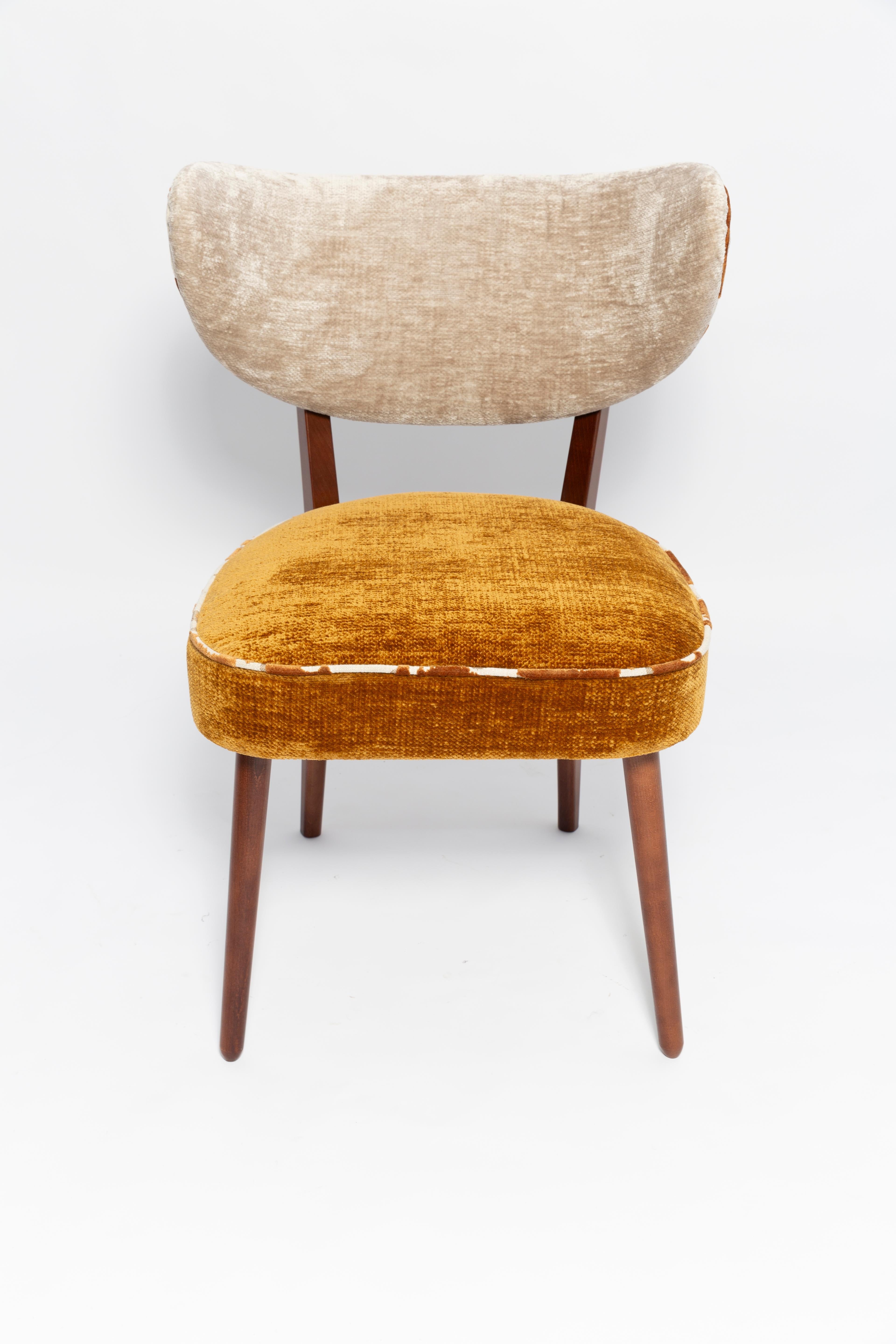 https://a.1stdibscdn.com/vintola-studio-dining-chair-casamance-demoiselle-fabric-europe-poland-for-sale-picture-7/f_34023/f_471463021761131189491/IQ3A2139_master.jpg