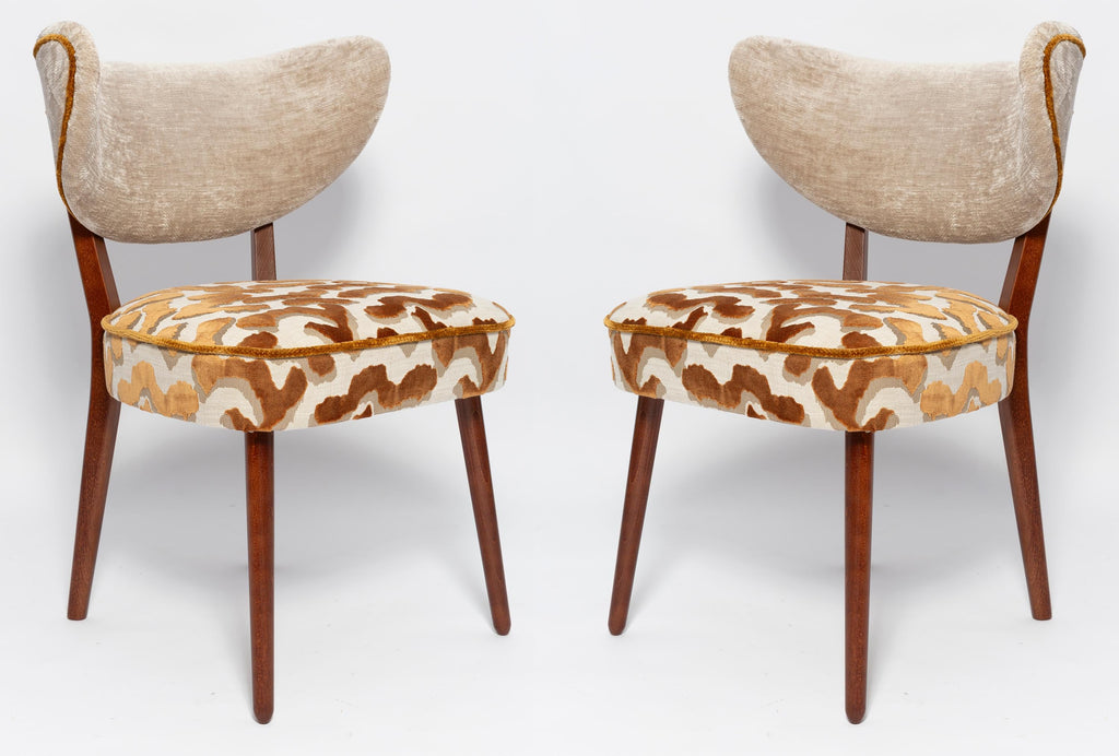 https://a.1stdibscdn.com/set-of-four-vintola-studio-dining-chairs-casamance-demoiselle-and-nimbus-fabric-for-sale-picture-6/f_34023/f_472438321761646295589/IQ3A2142_2_master.jpg