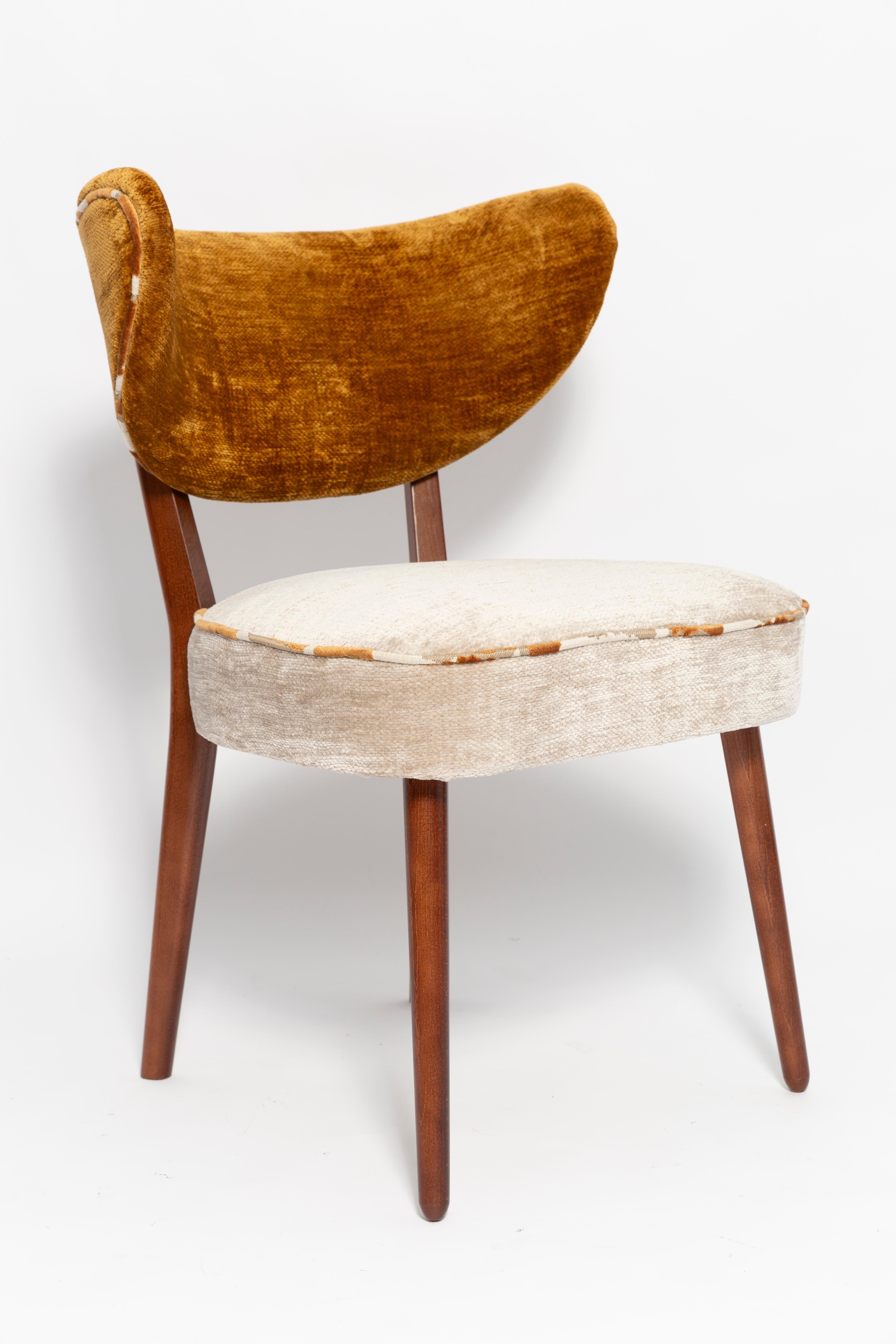 https://a.1stdibscdn.com/vintola-studio-dining-chair-casamance-demoiselle-fabric-europe-poland-for-sale-picture-3/f_34023/f_472327721761572547886/IQ3A2160_master.jpg