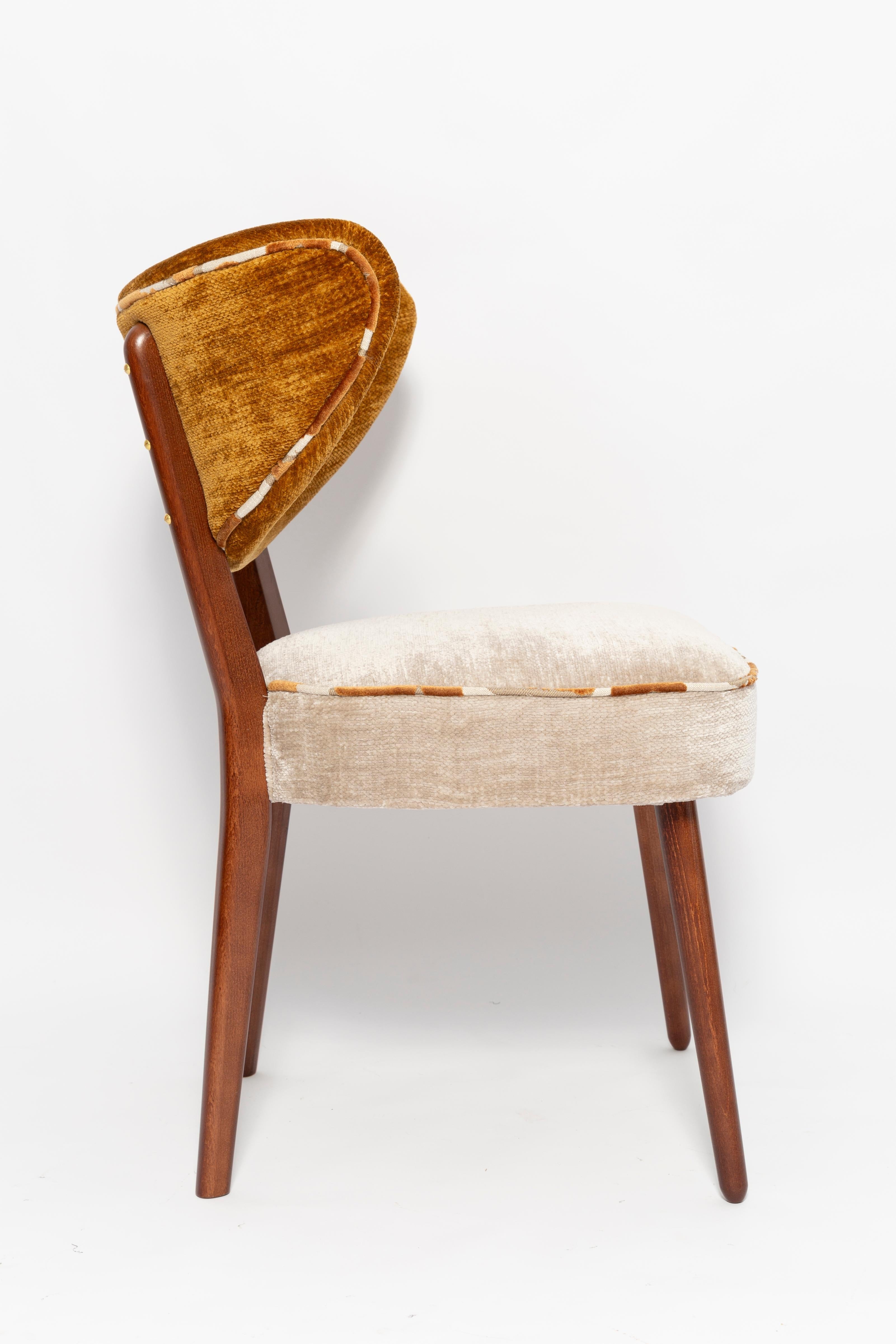 https://a.1stdibscdn.com/vintola-studio-six-dining-chairs-casamance-demoiselle-and-nimbus-fabric-for-sale-picture-11/f_34023/f_472470721761662352475/IQ3A2163_master.jpg