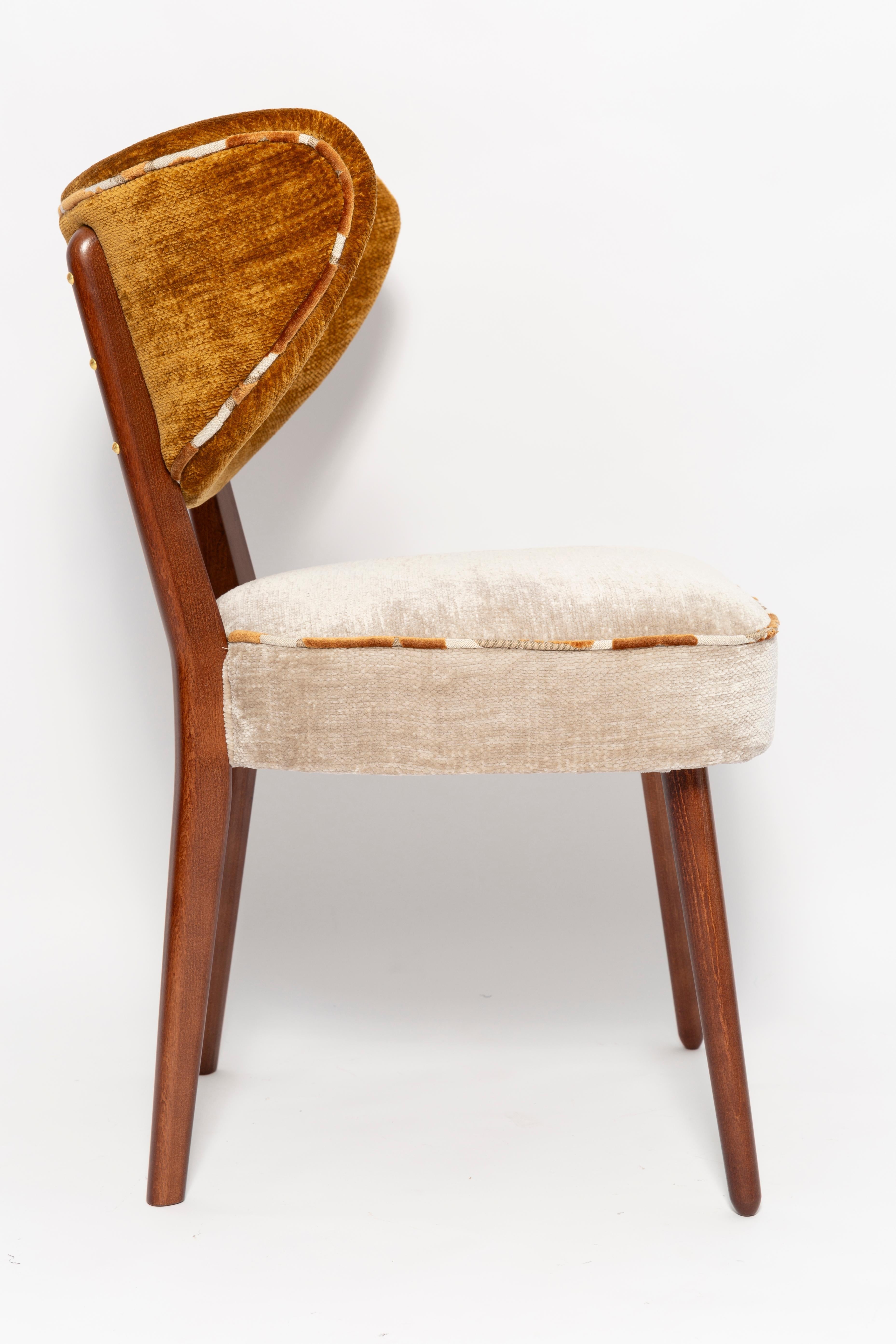 https://a.1stdibscdn.com/vintola-studio-dining-chair-casamance-demoiselle-fabric-europe-poland-for-sale-picture-6/f_34023/f_472327721761572556870/IQ3A2164_master.jpg