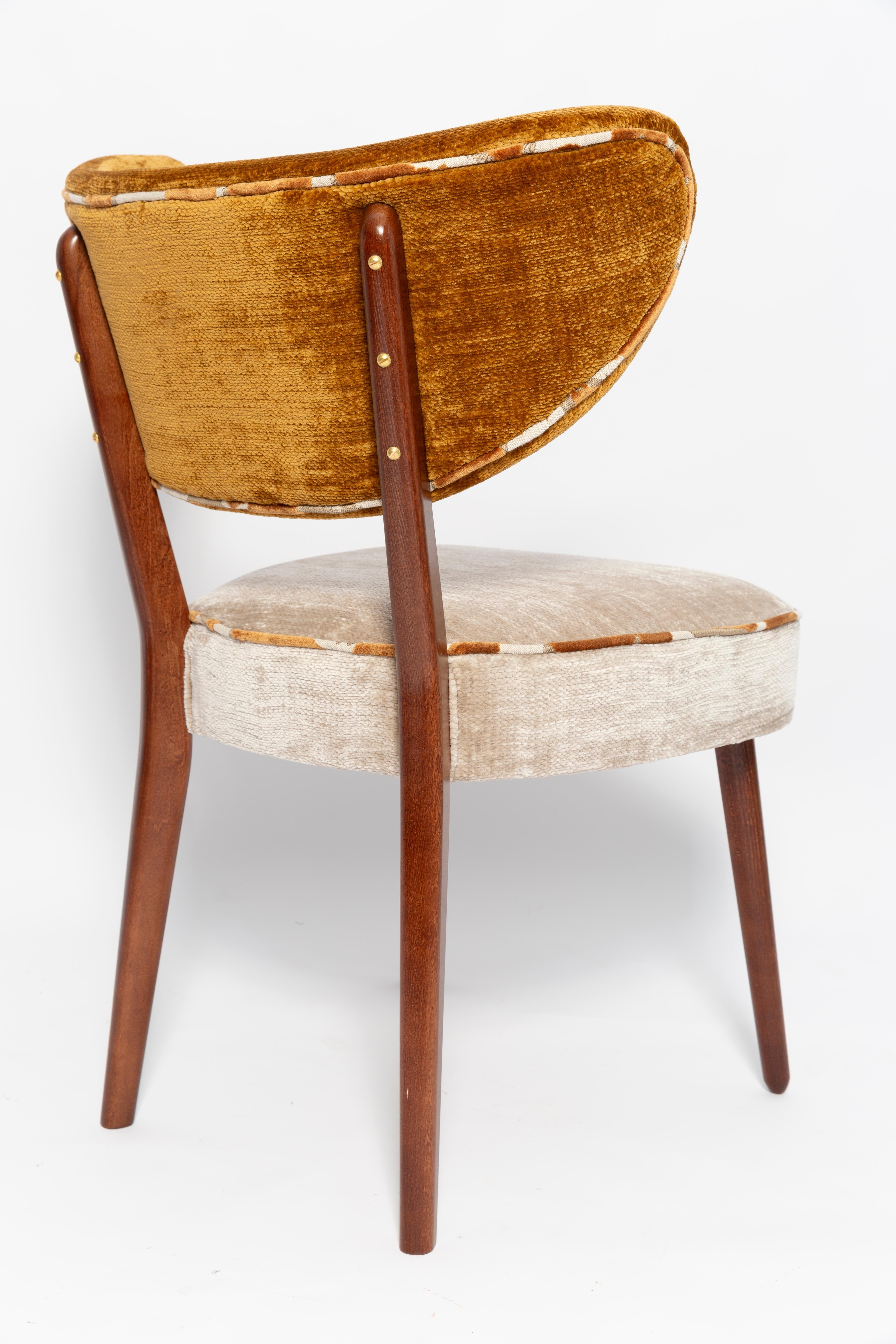 https://a.1stdibscdn.com/vintola-studio-dining-chair-casamance-demoiselle-fabric-europe-poland-for-sale-picture-8/f_34023/f_472327721761572625255/IQ3A2166_master.jpg