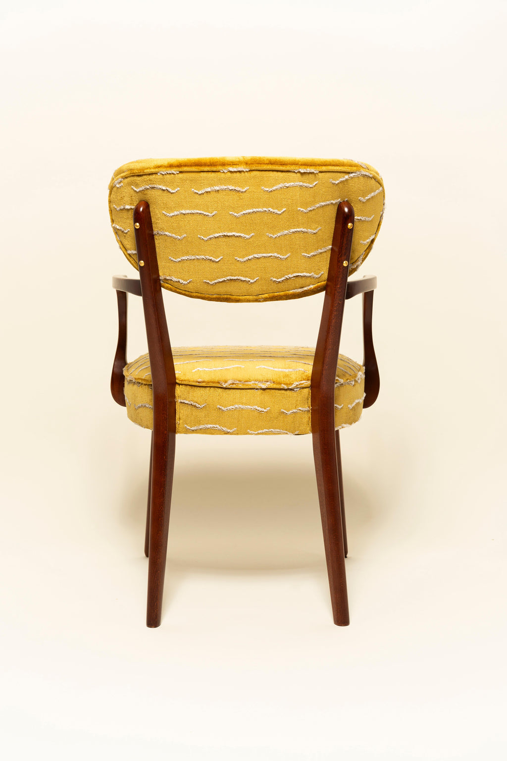 https://a.1stdibscdn.com/set-of-eight-nest-dining-chairs-by-vintola-studio-yellow-velvet-dedar-2026-for-sale-picture-11/f_34023/f_494376821774873717311/IQ3A5339_master.jpg