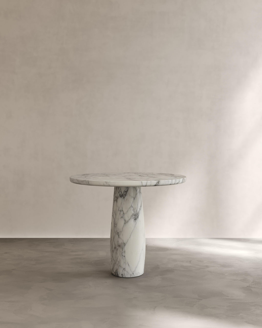 https://a.1stdibscdn.com/paloma-editions-raffaella-dining-table-i-arabescato-marble-for-sale-picture-2/f_106592/f_486811221770329820153/ISOLA_DT_l_90_ARABESCATO_MARBLE_master.jpg