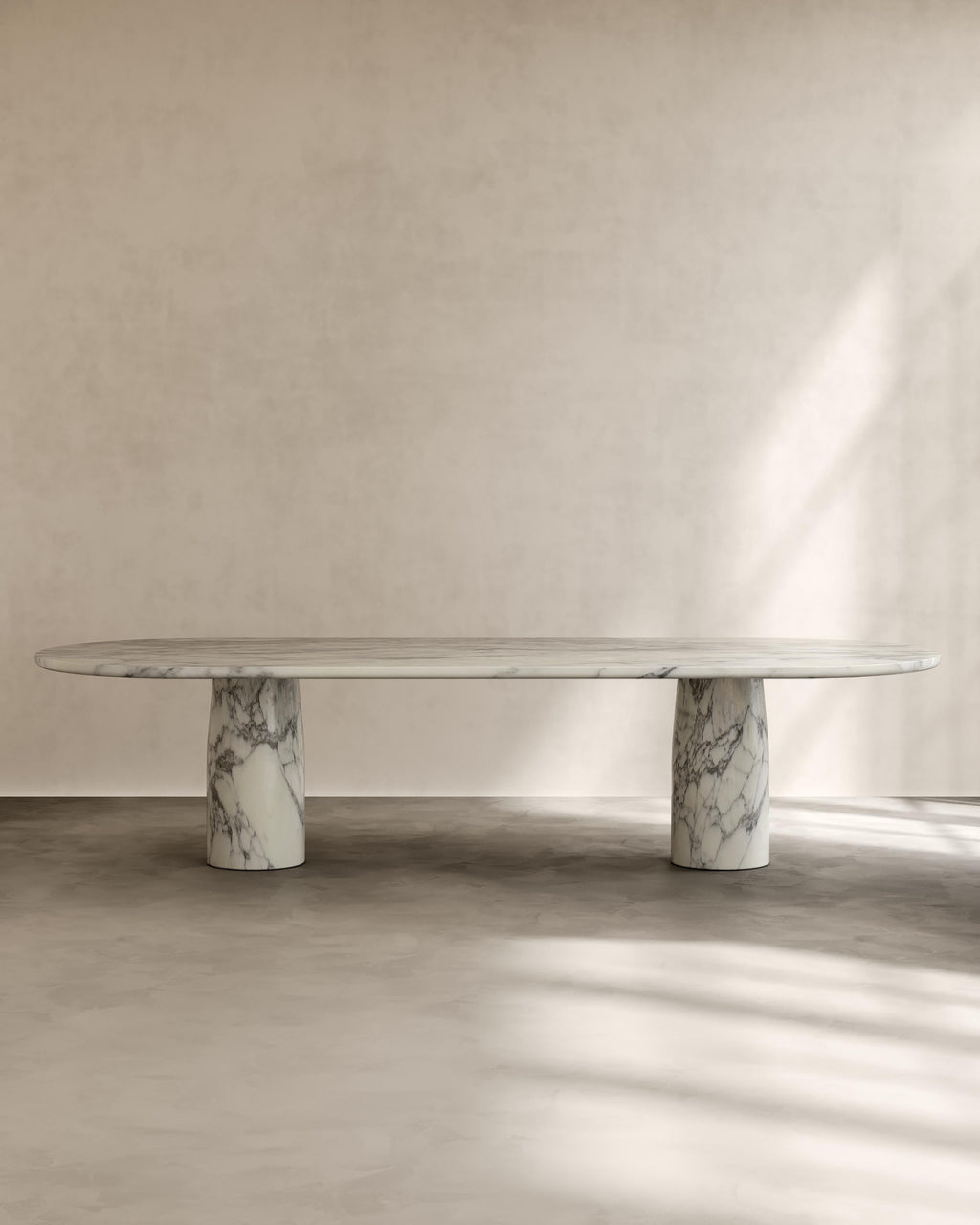 https://a.1stdibscdn.com/paloma-editions-isola-table-iv-arabescato-marble-for-sale-picture-2/f_106592/f_471110421760935855399/ISOLA_DT_ll_320_ARABESCATO_MARBLE_master.jpg